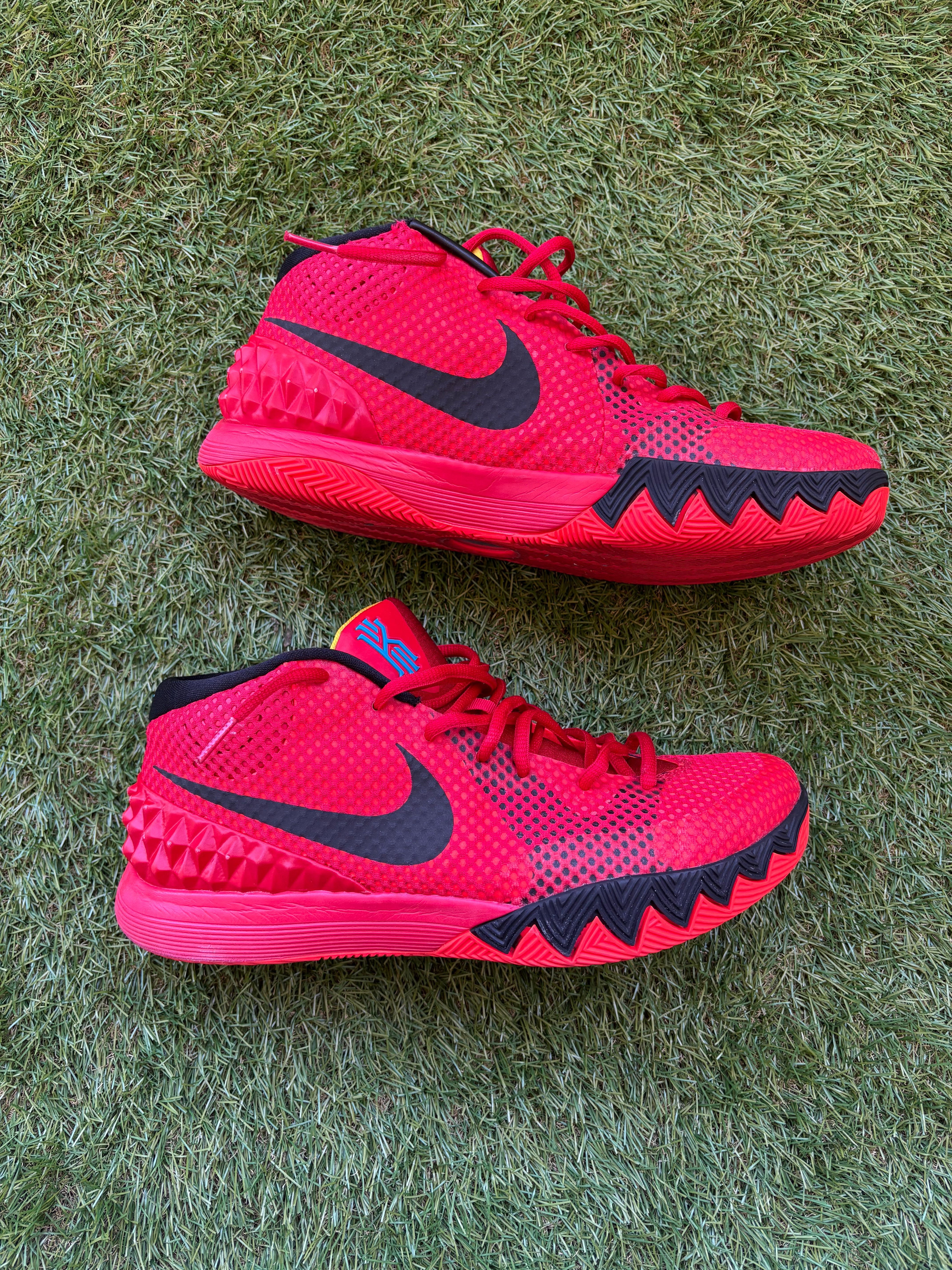 Nike Kyrie 1 "Deceptive Red"