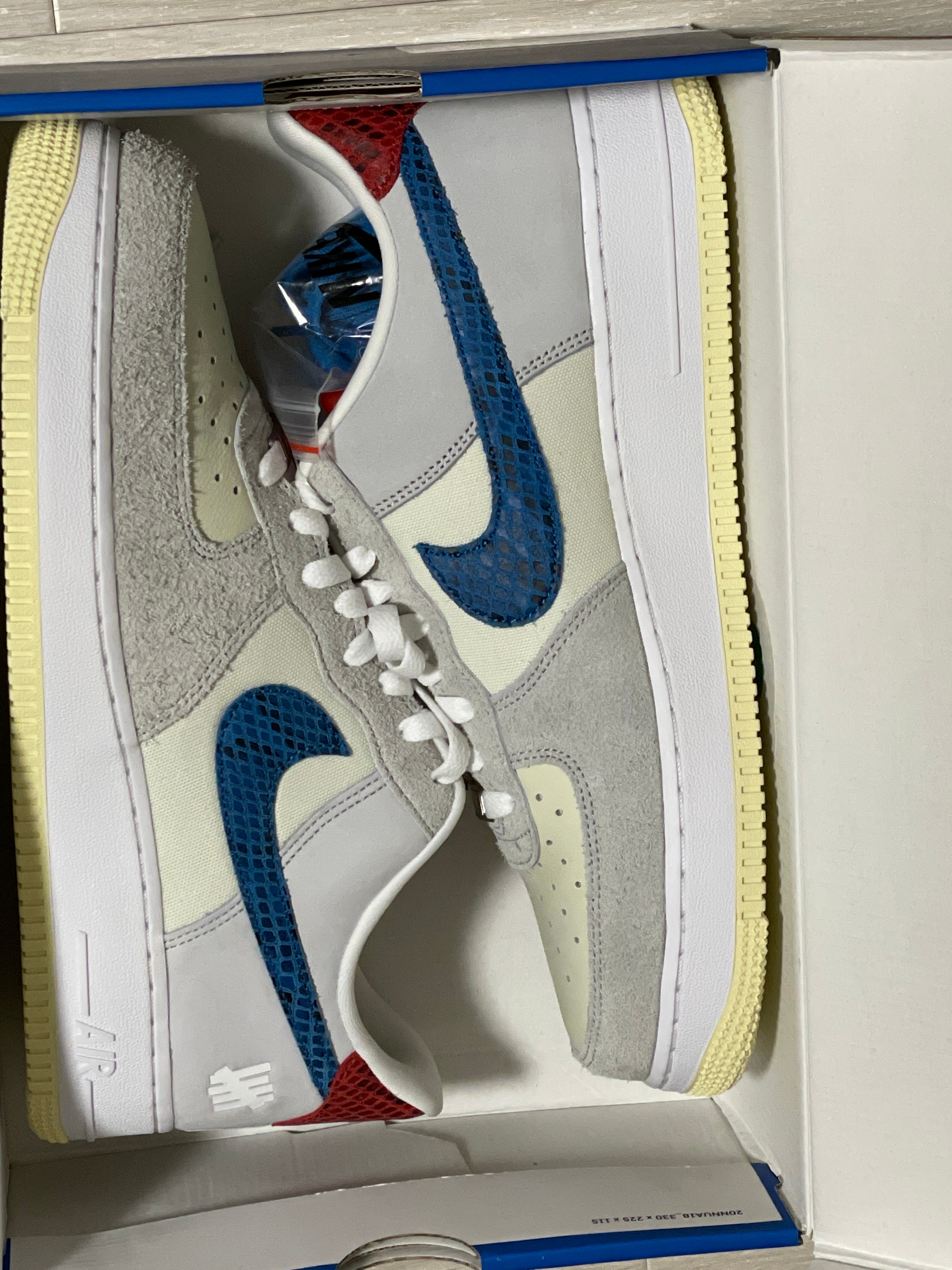 UNDEFEATED × Nike Air Force 1 Low "White"