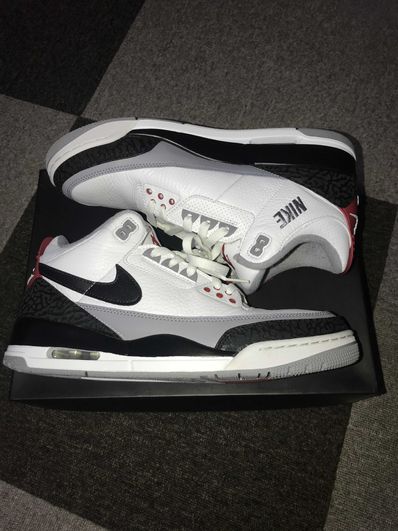 Nike Air Jordan 3 Retro "Tinker Hatfield"