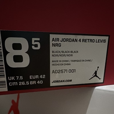 Nike × Levi's Air Jordan 4 "Black Denim" (LEVIS Tab)