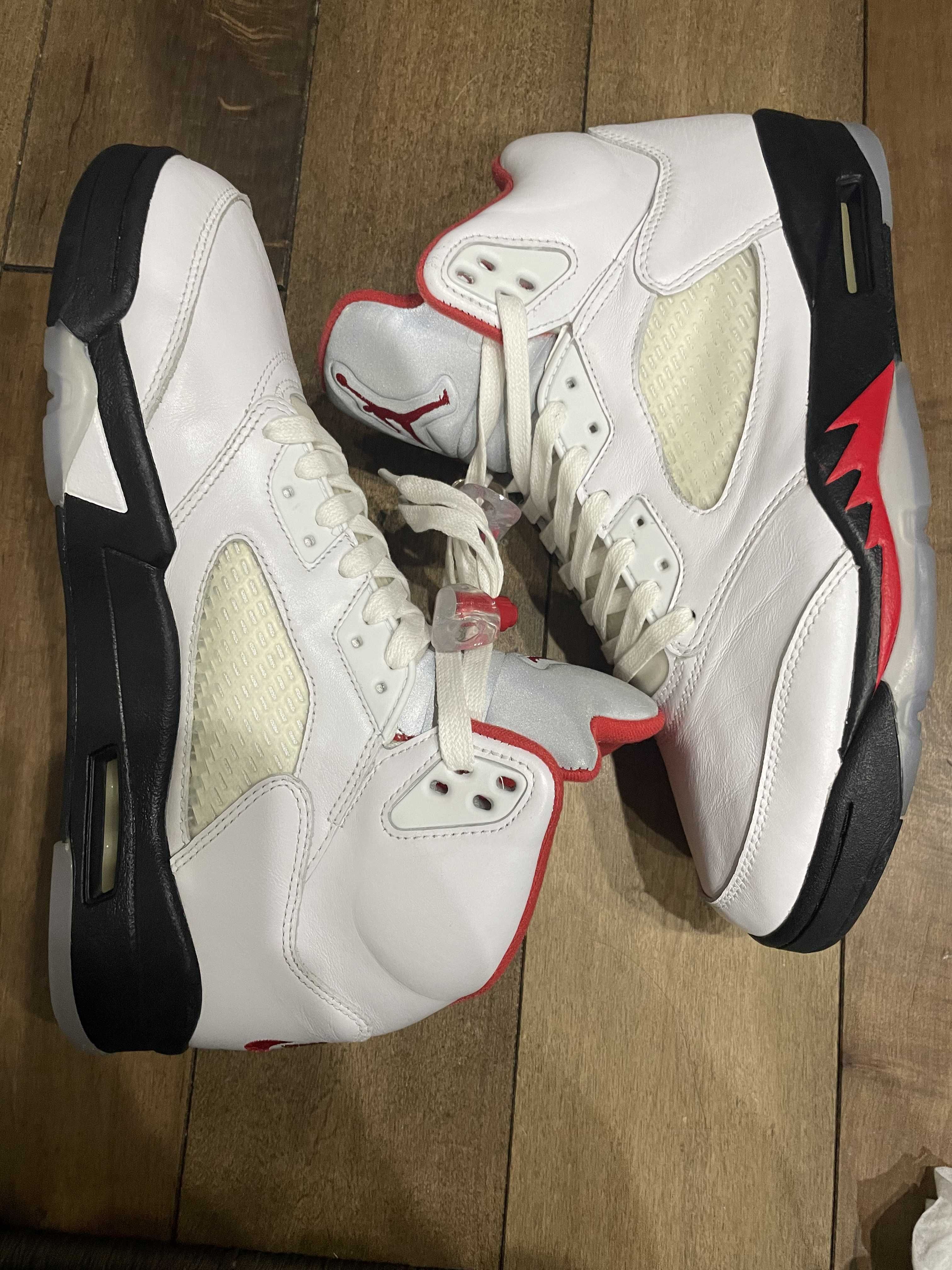 Nike Air Jordan 5 Retro "Fire Red" (2020)