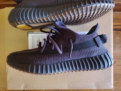 adidas YEEZY Boost 350 V2 "Cinder"