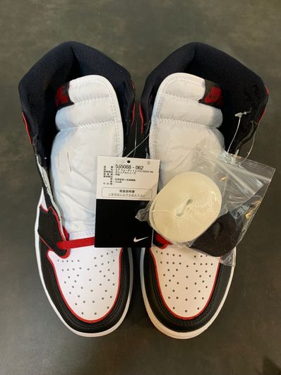 Nike Air Jordan 1 Retro High OG "Blood Line"