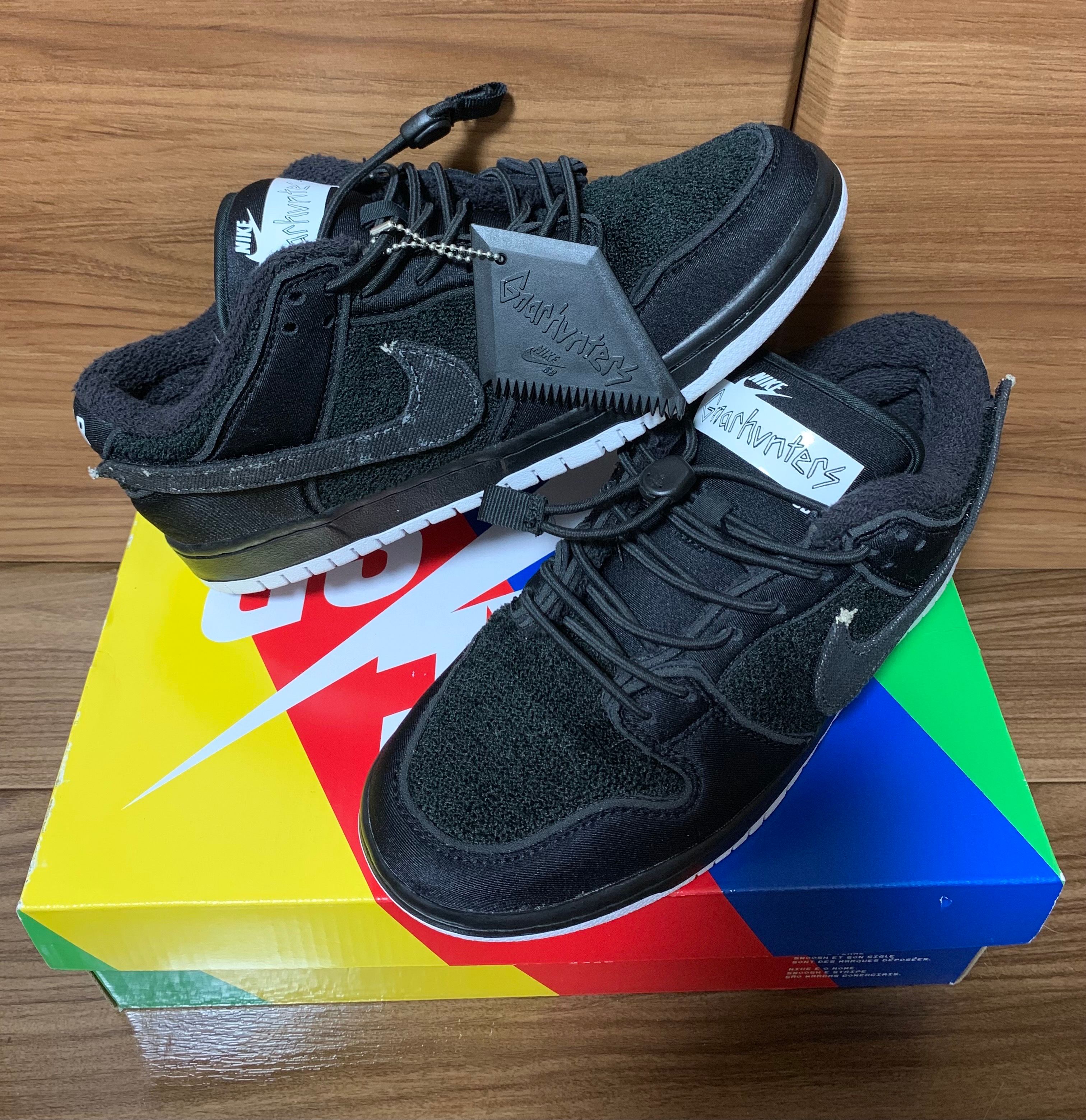 Gnarhunters × Nike SB Dunk Low "Black/White"