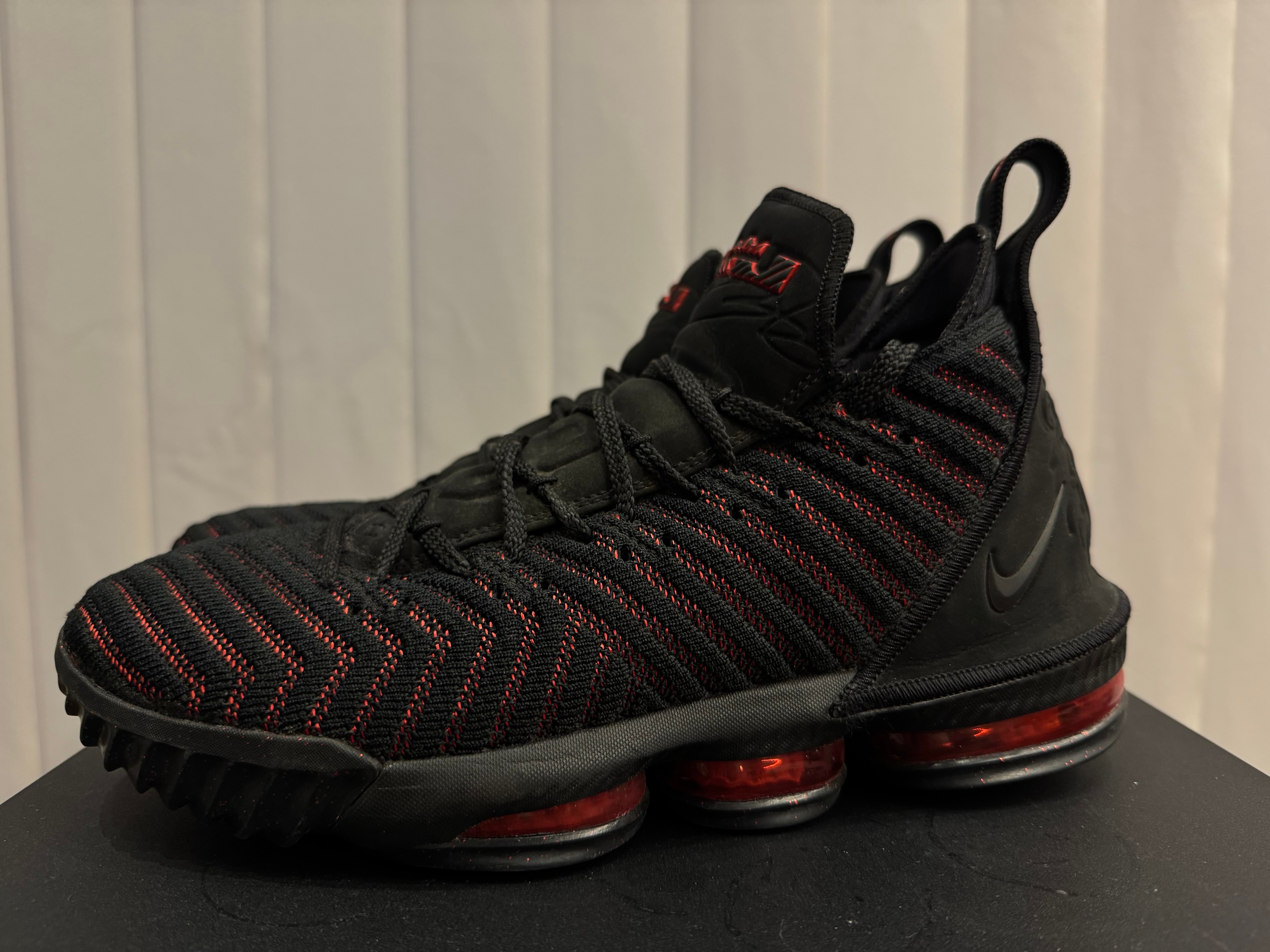Nike LeBron 16 Fresh Bred "Black"