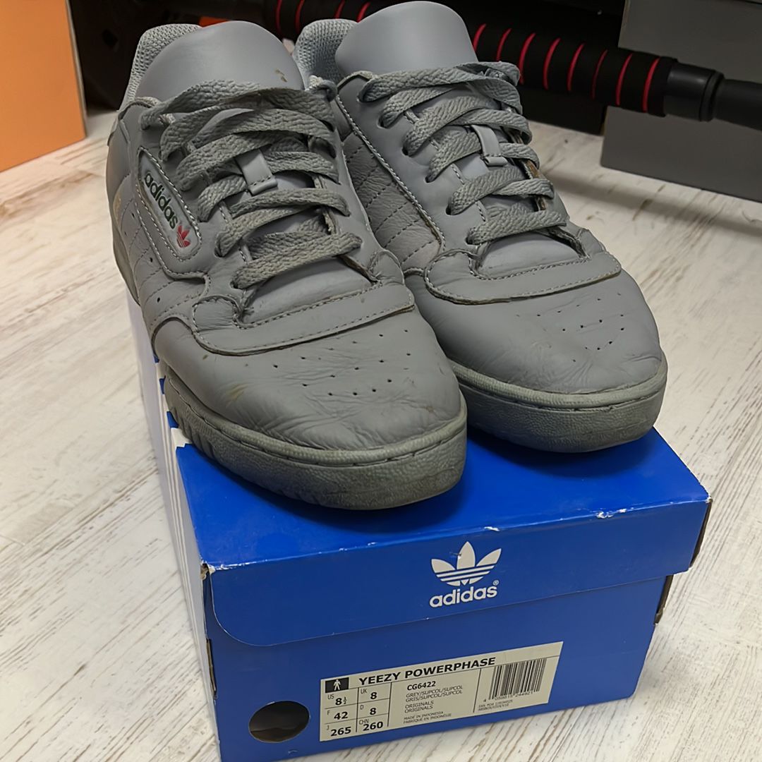 adidas YEEZY Powerphase "Calabasas Grey"