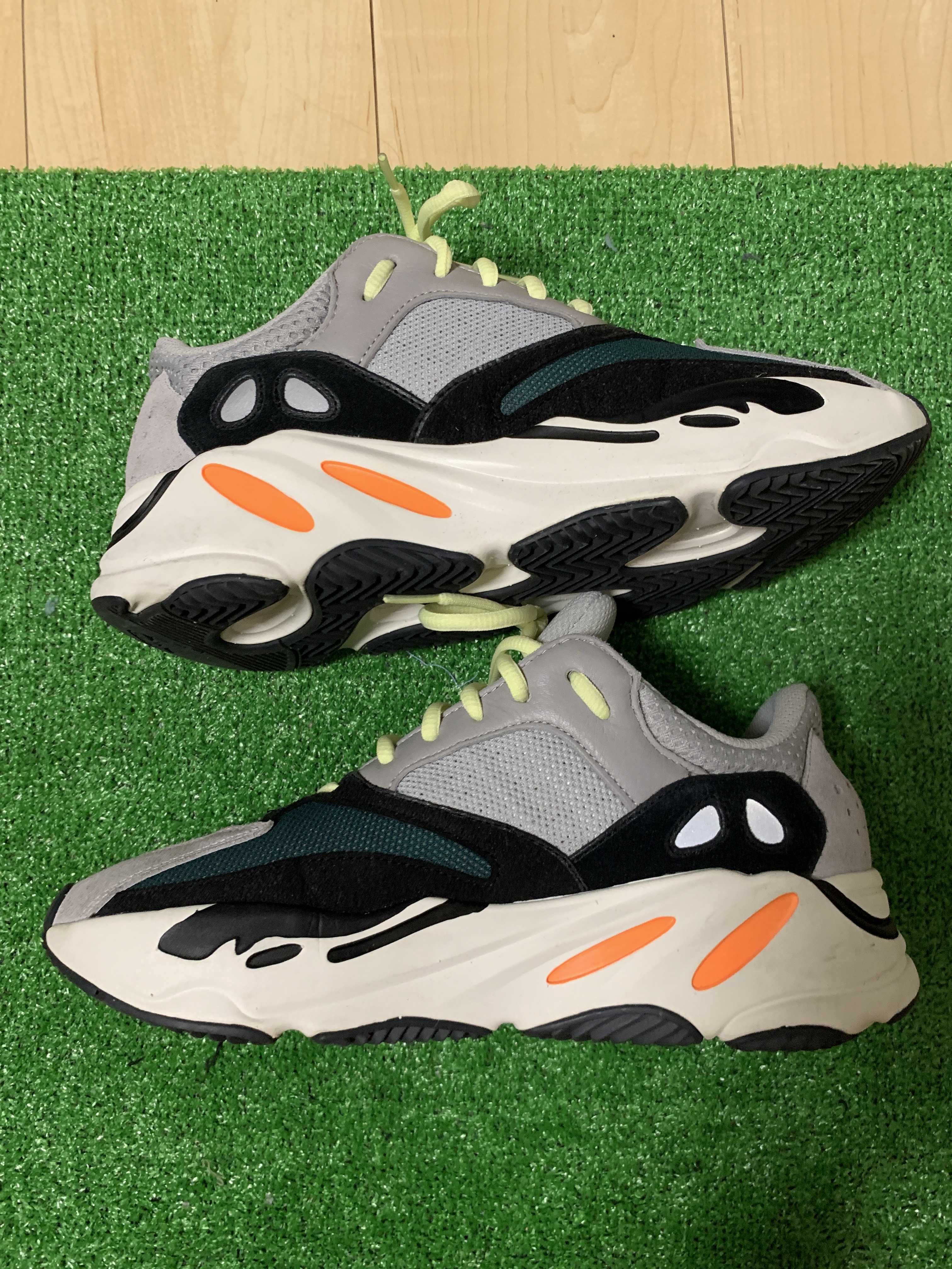 adidas YEEZY Boost 700 "Wave Runner"