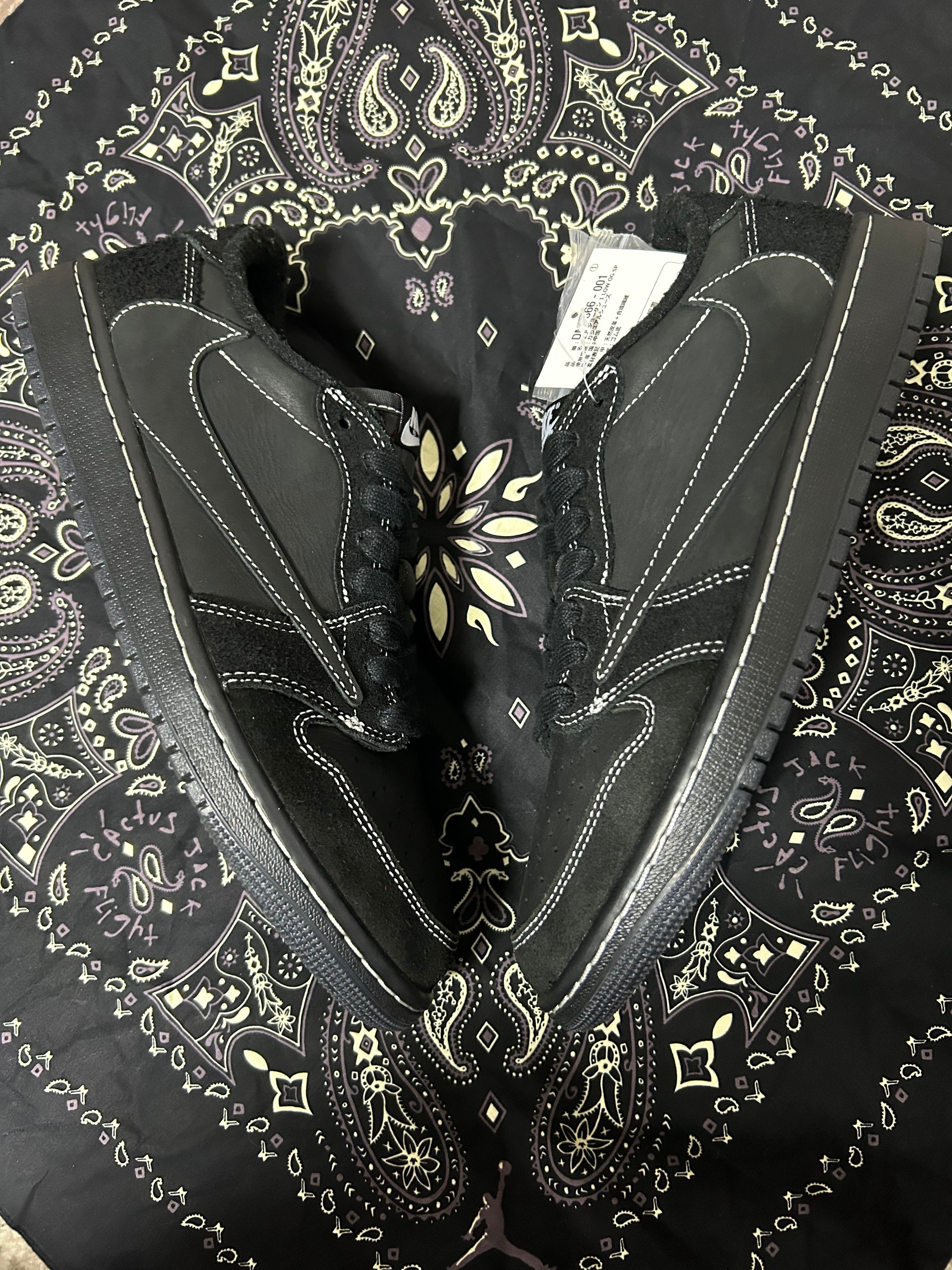 Travis Scott × Nike Air Jordan 1 Low OG SP "Black Phantom"