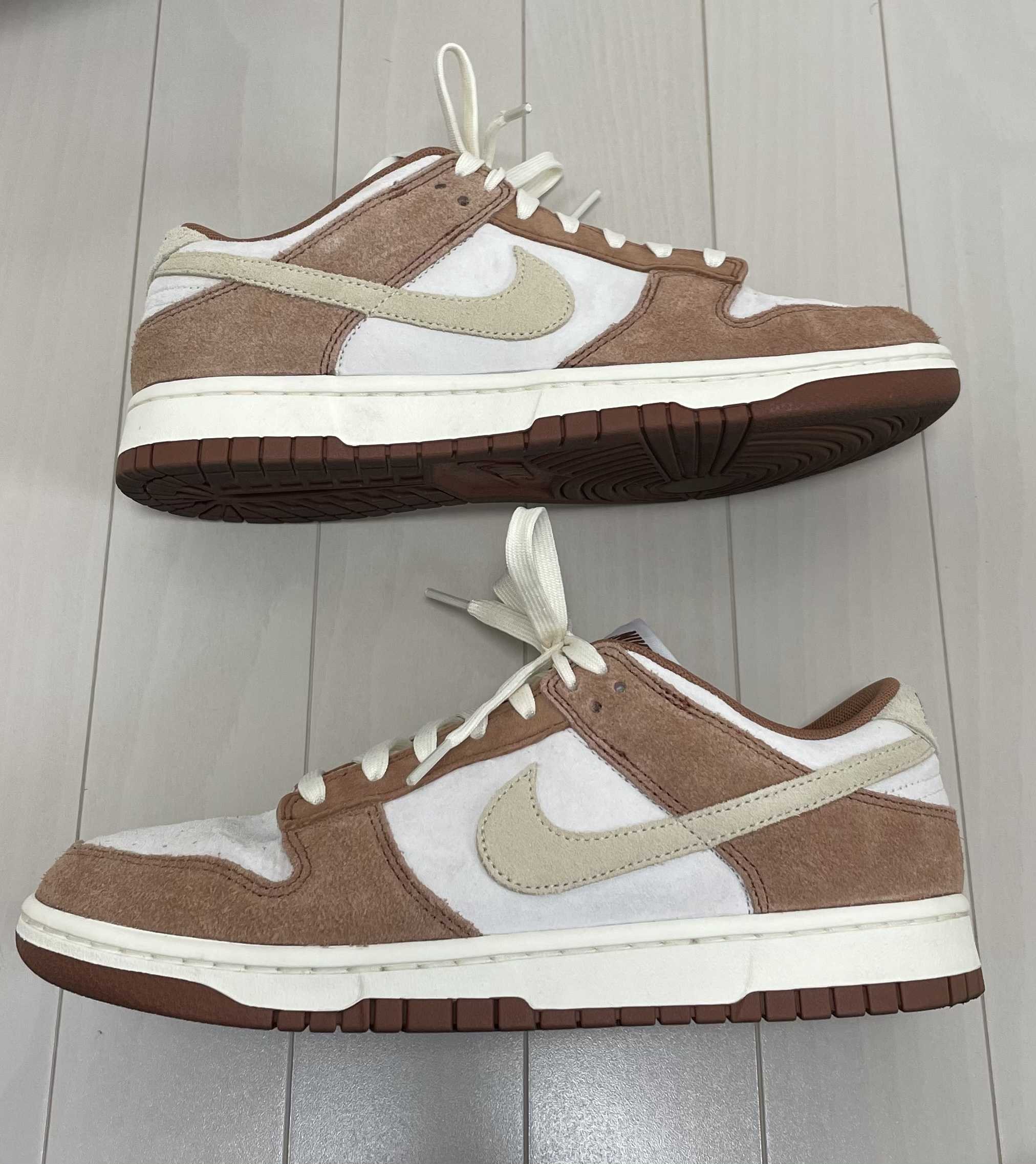 Nike Dunk Low PRM "Medium Curry"