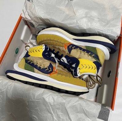 Jean-Paul Gaultier × sacai × Nike VaporWaffle "Sesame/Multi Color"