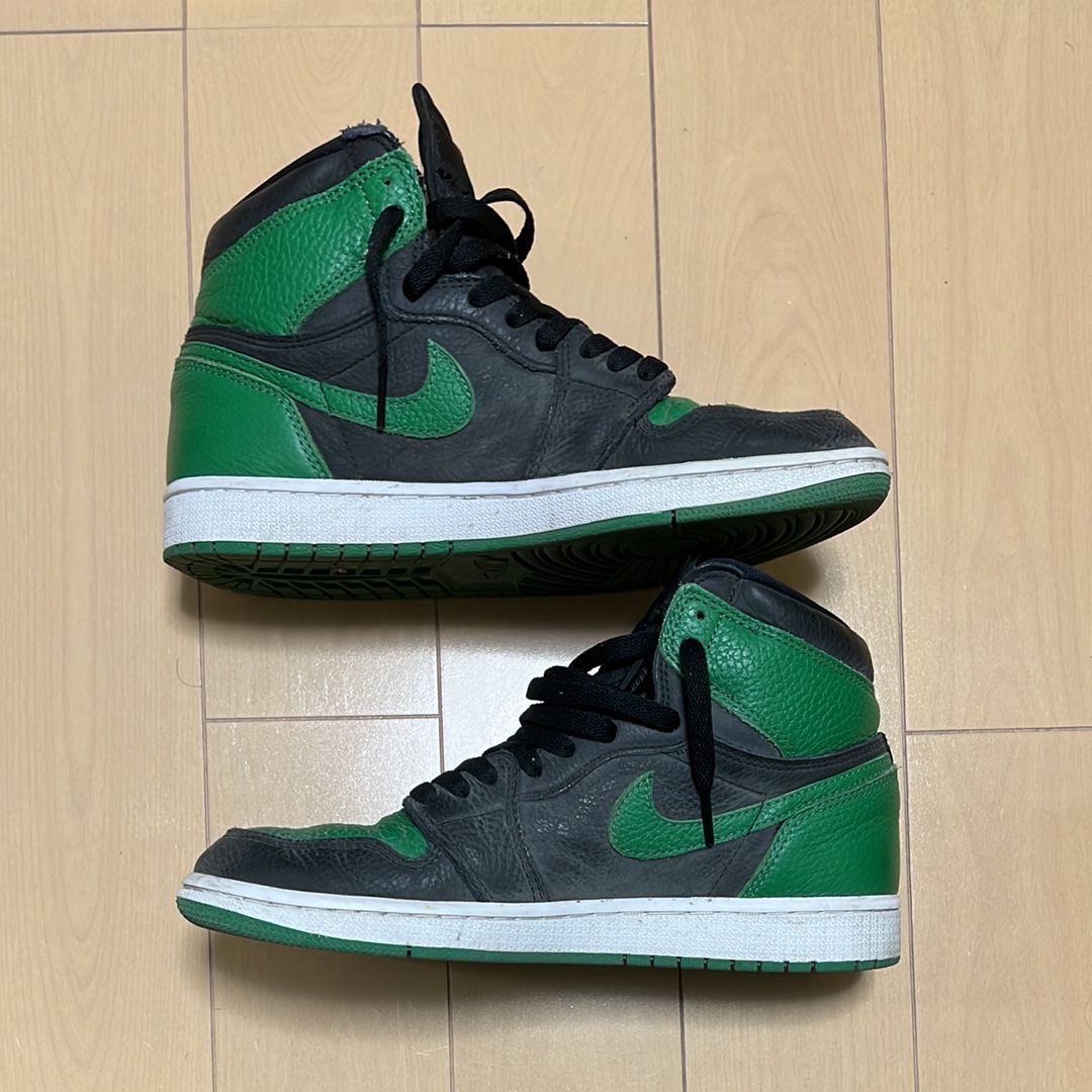 Nike Air Jordan 1 Retro High OG "Black/Pine Green" (2020)