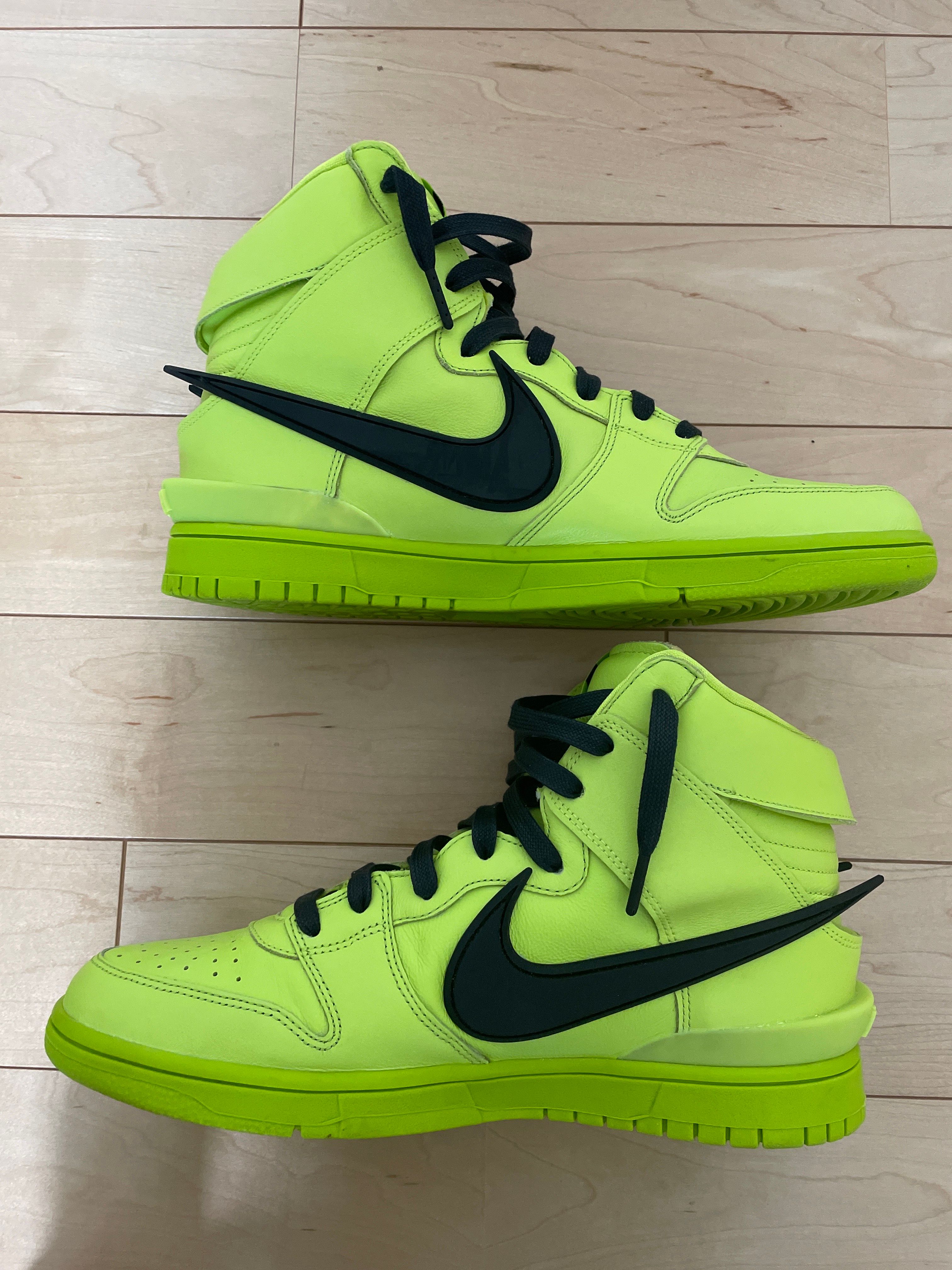 AMBUSH × NIKE DUNK HIGH "FLASH LIME"