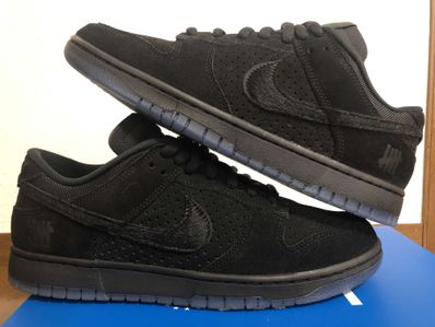 UNDEFEATED × Nike Dunk Low SP "5 ON IT"