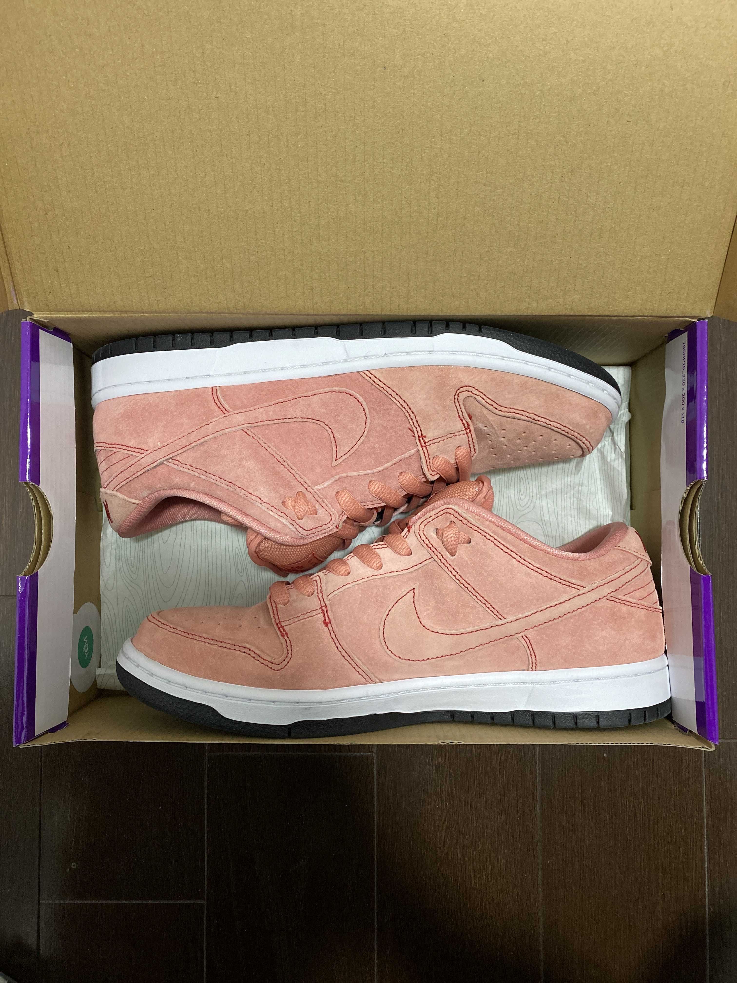 Nike SB Dunk Low "Pink Pig"