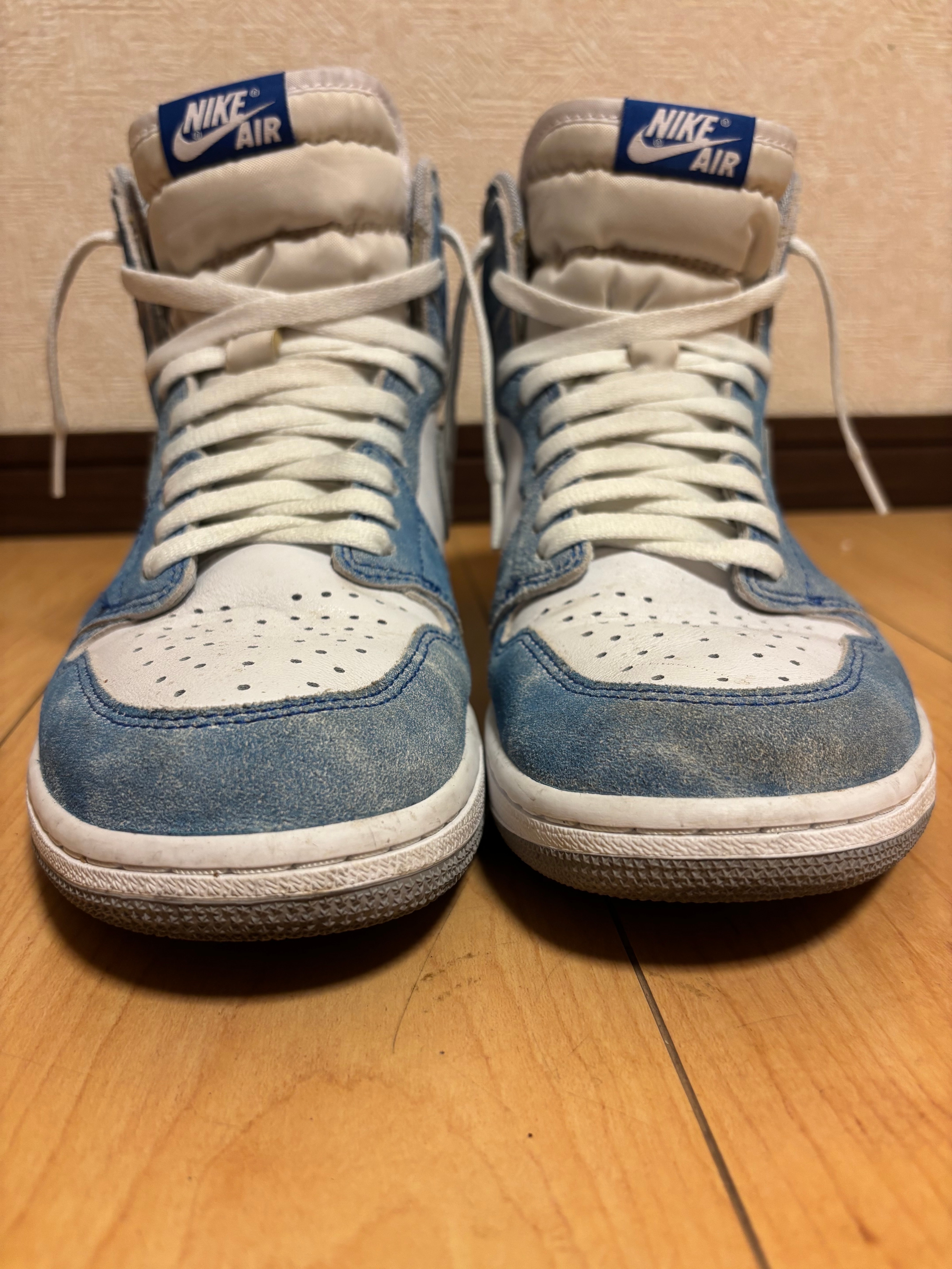Nike Air Jordan 1 High OG "Hyper Royal"