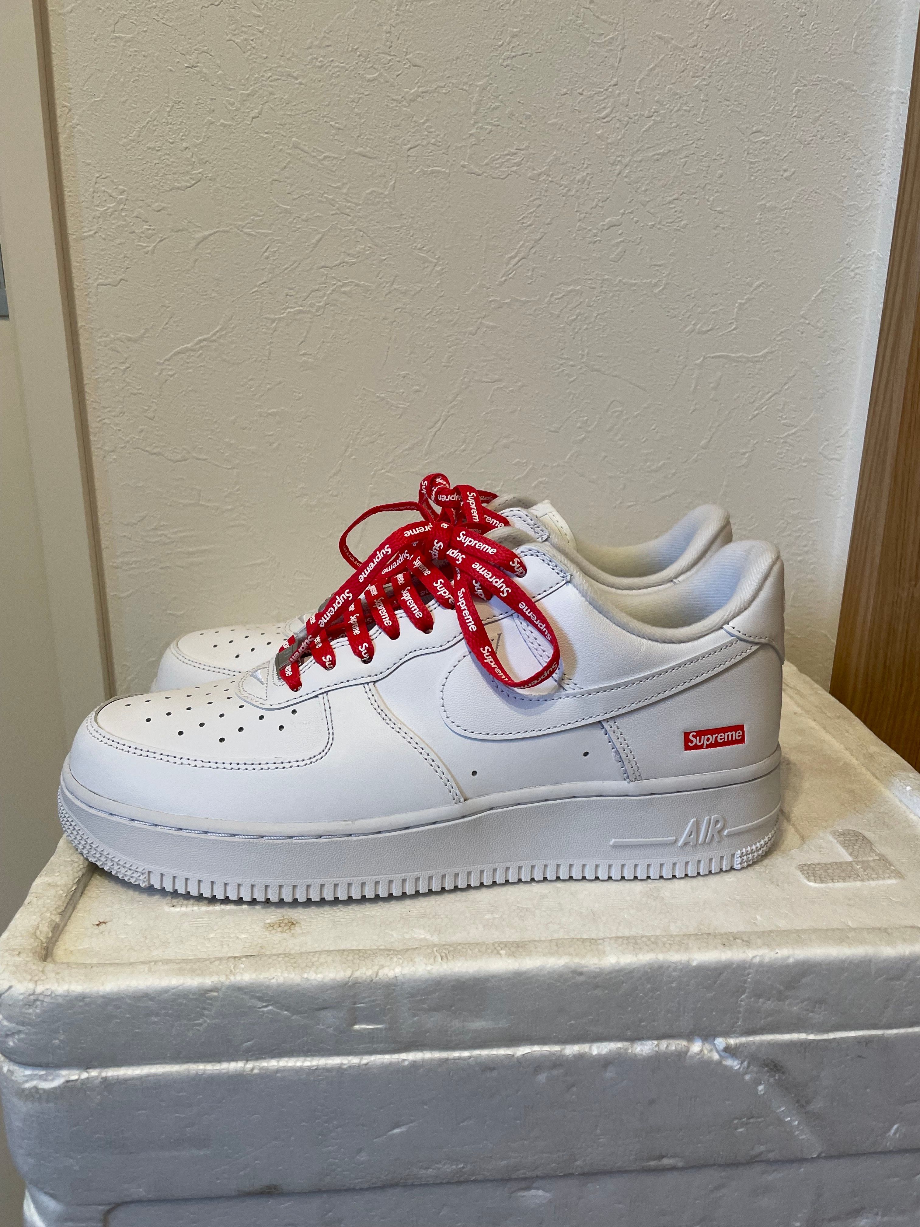 Supreme × Nike Air Force 1 Low "White"
