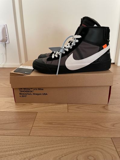 Off-White × Nike Blazer Studio Mid "Grim Reaper"