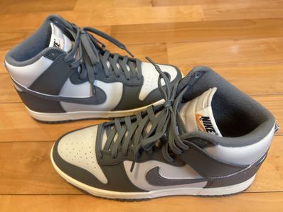 Nike Dunk High Retro SE Vintage "Light Bone and Tumbled Grey"