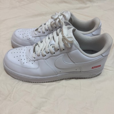 Supreme × Nike Air Force 1 Low "White"