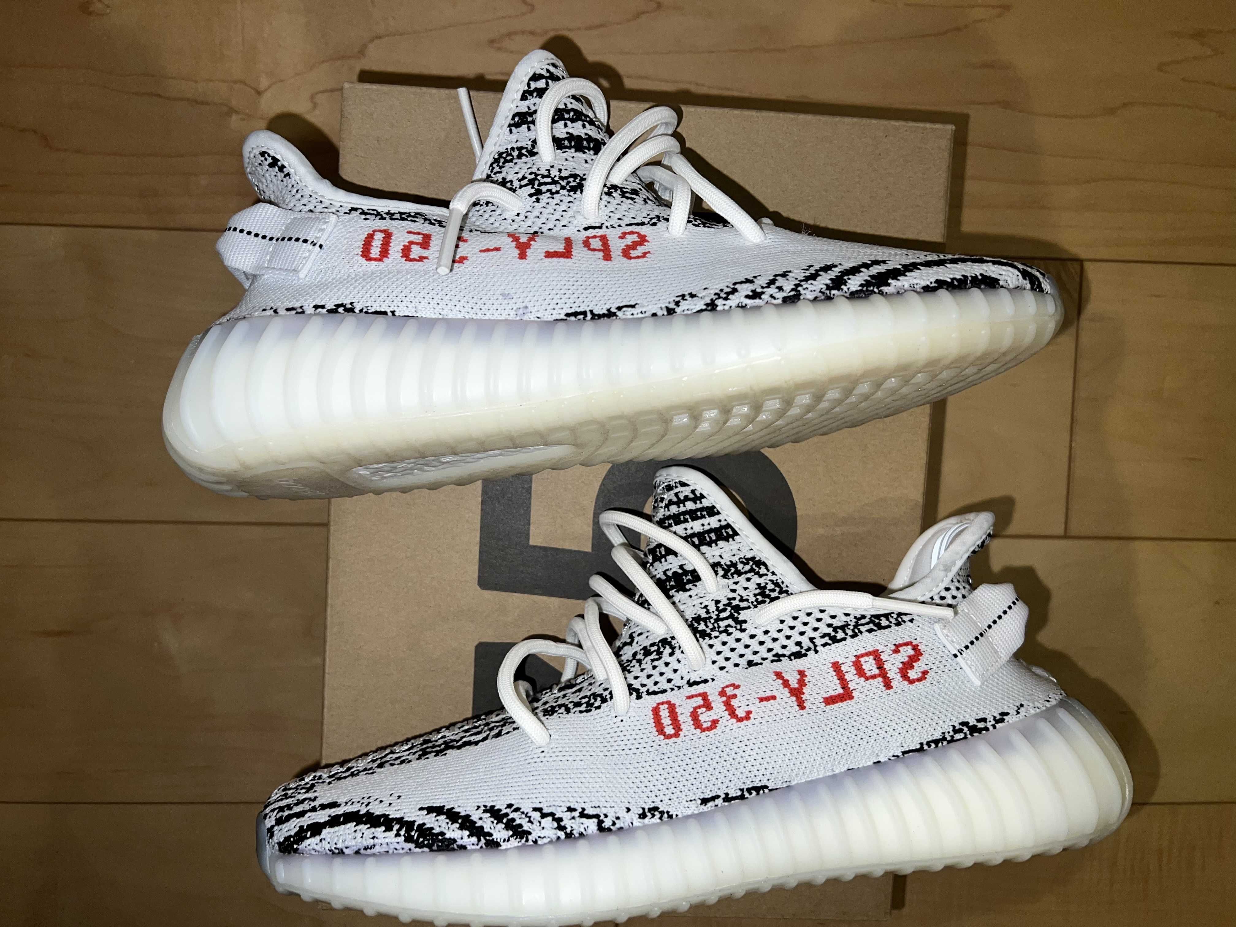 adidas YEEZY Boost 350 V2 "Zebra"