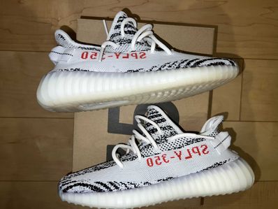 adidas YEEZY Boost 350 V2 "Zebra"
