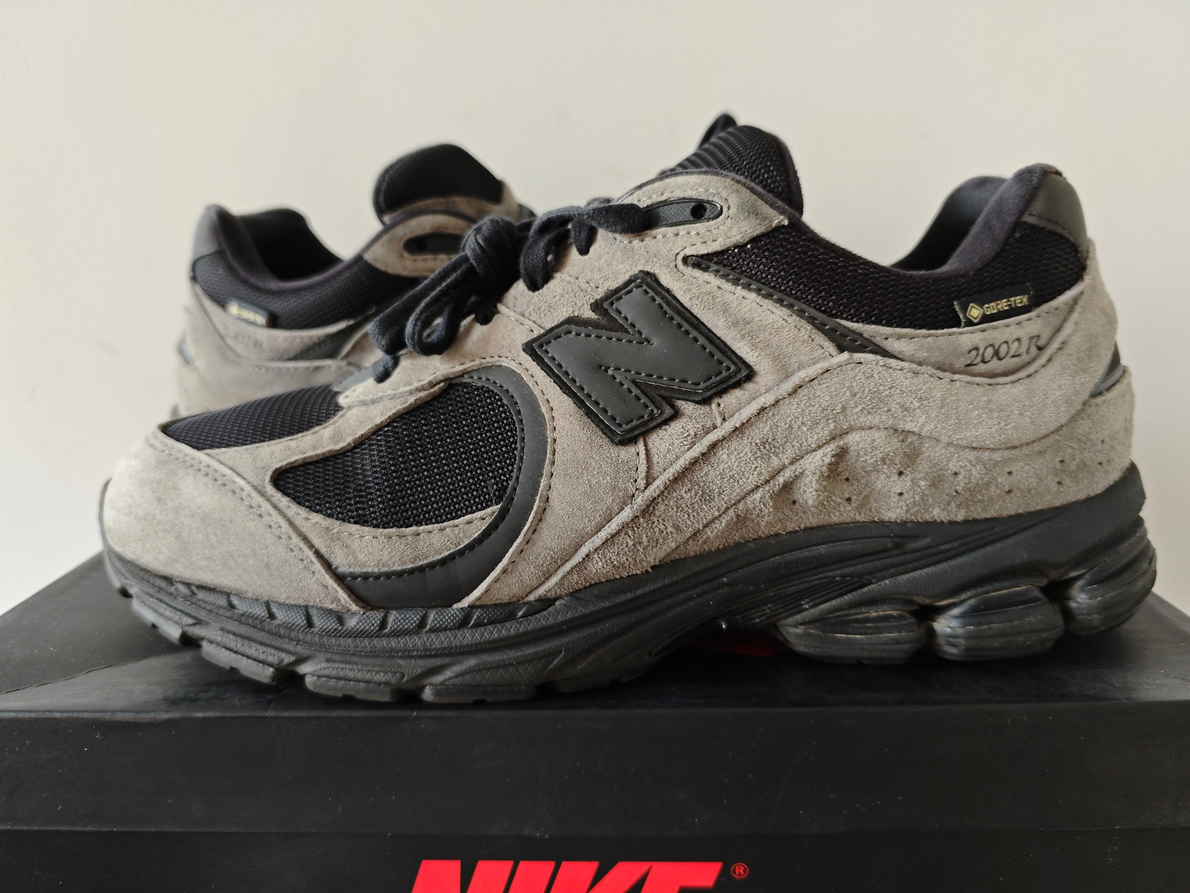 JJJJound × New Balance 2002R GORE-TEX "Charcoal" M2002RXZ