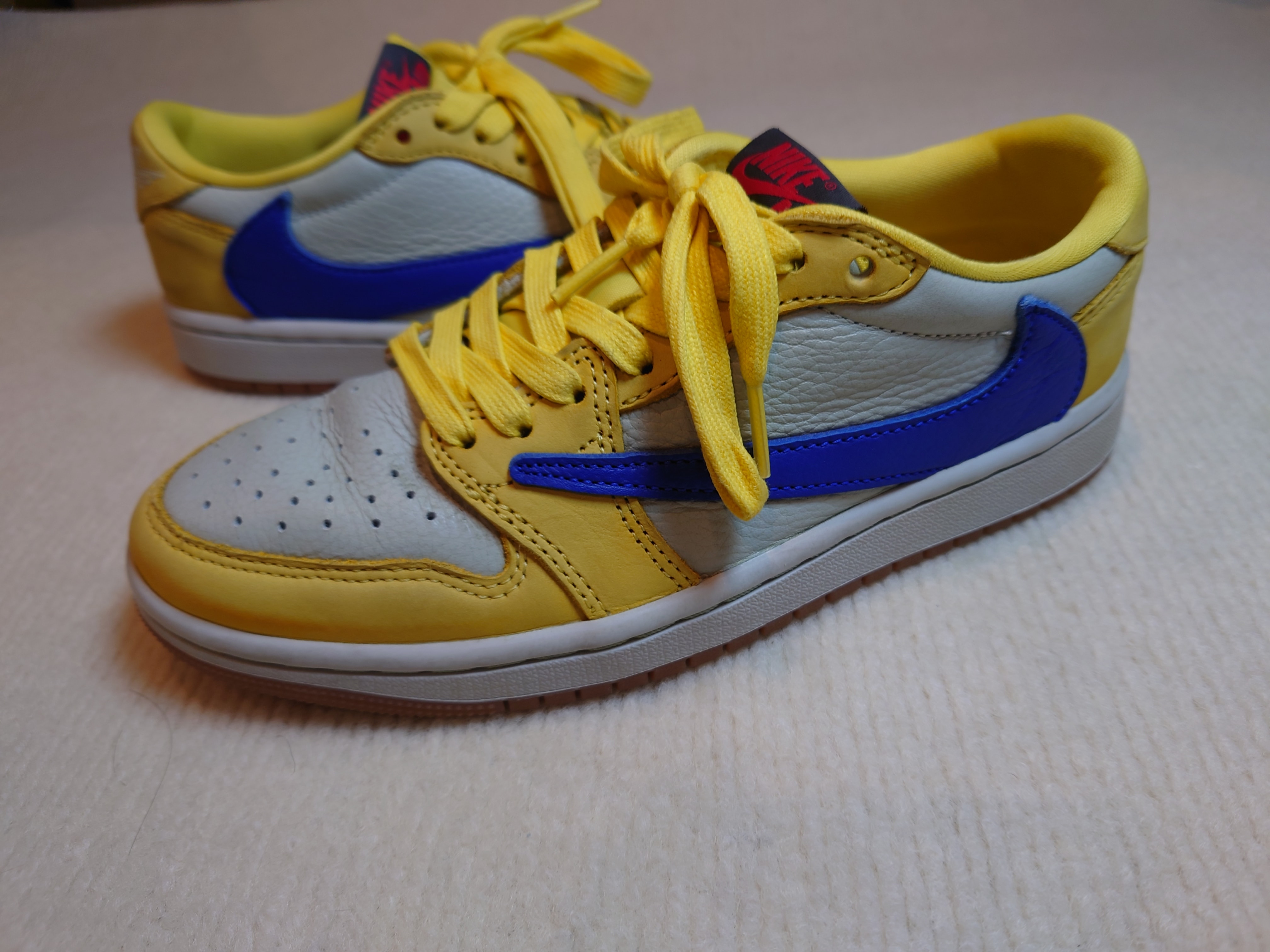 Travis Scott × Nike Women's Air Jordan 1 Retro Low OG "Canary"
