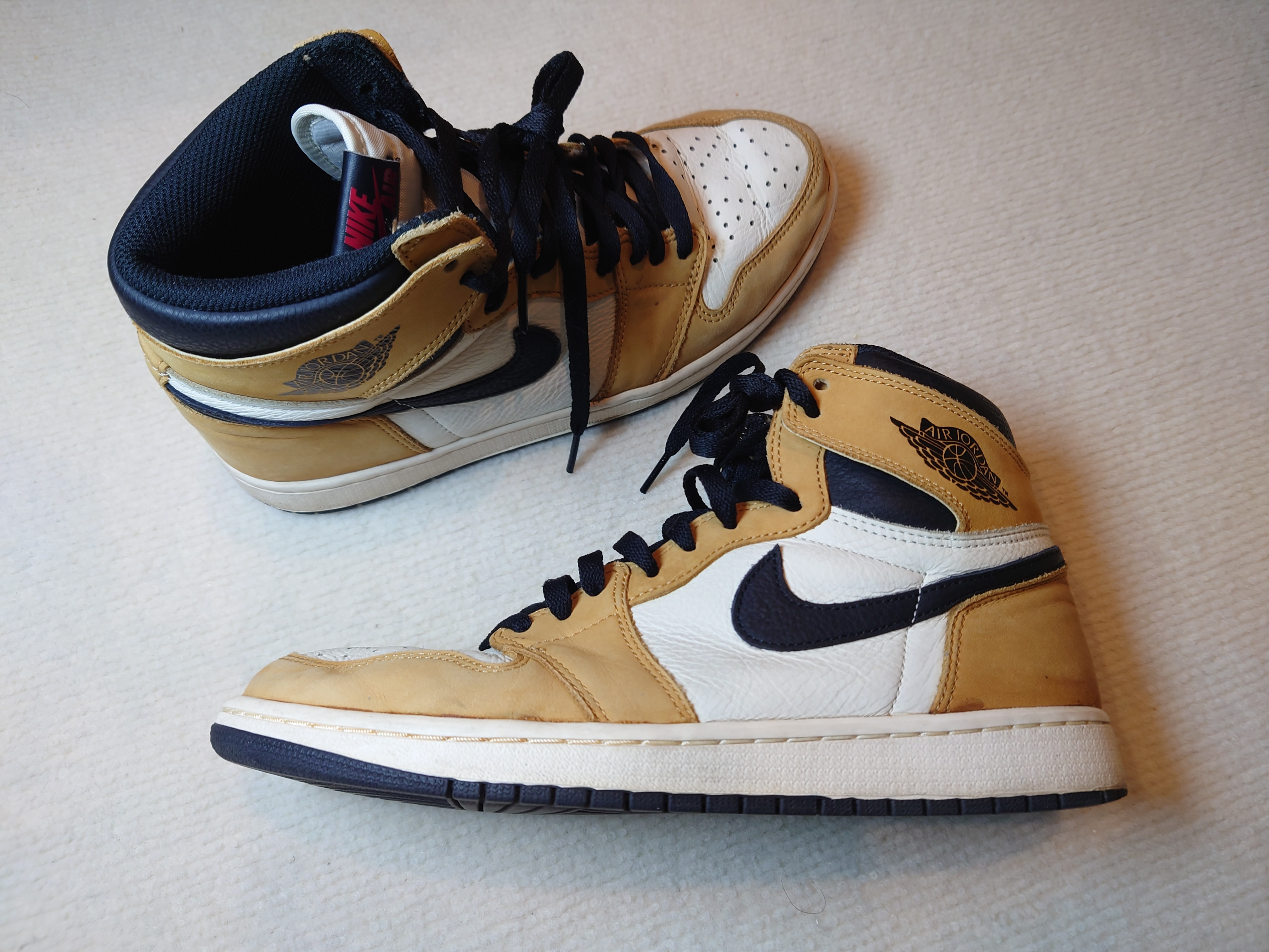 ナイキ エアジョーダン1 レトロ ハイ OG ルーキー オブ ザ イヤー