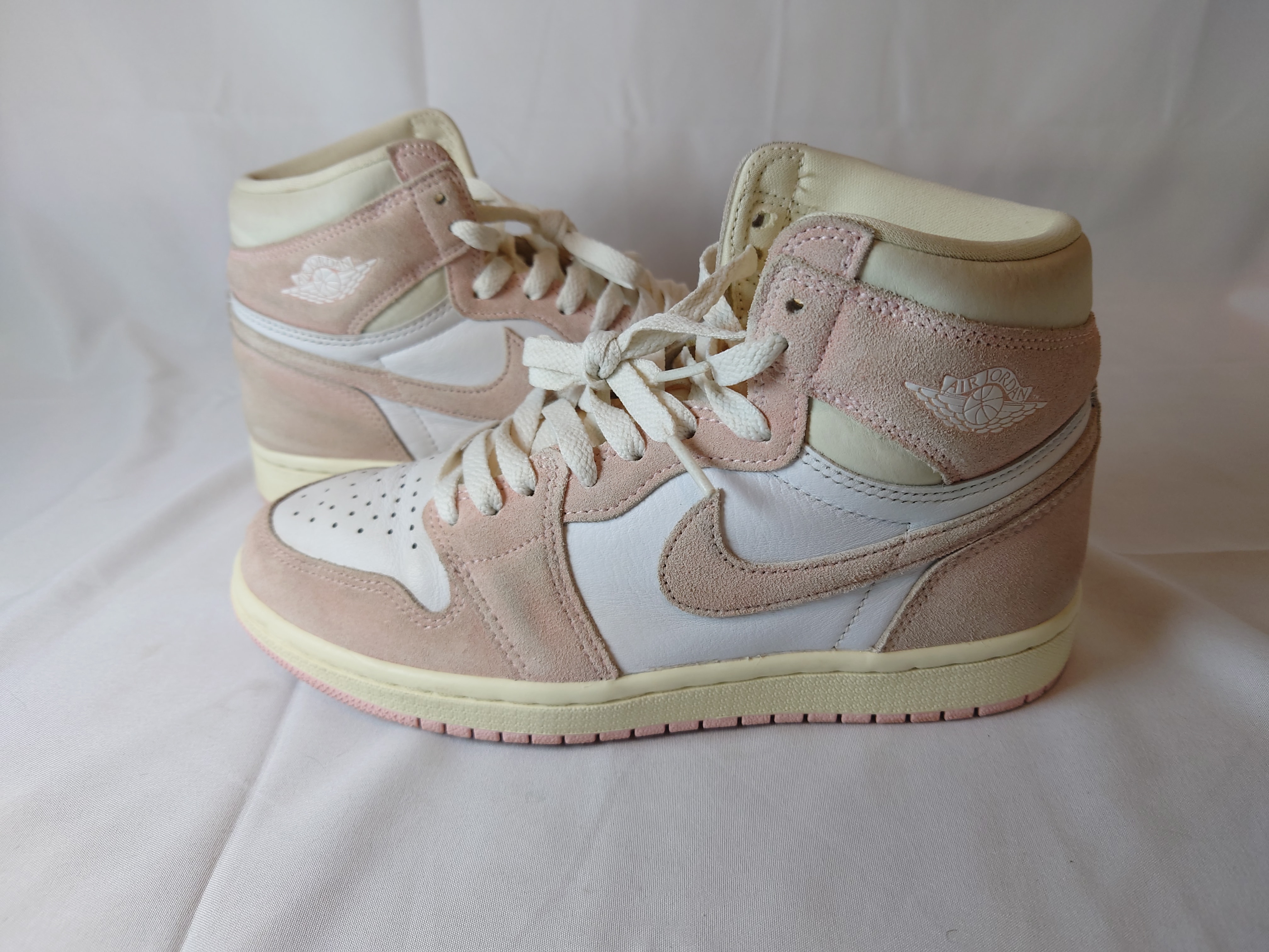 Nike Women's Air Jordan 1 Retro High OG "Washed Pink"
