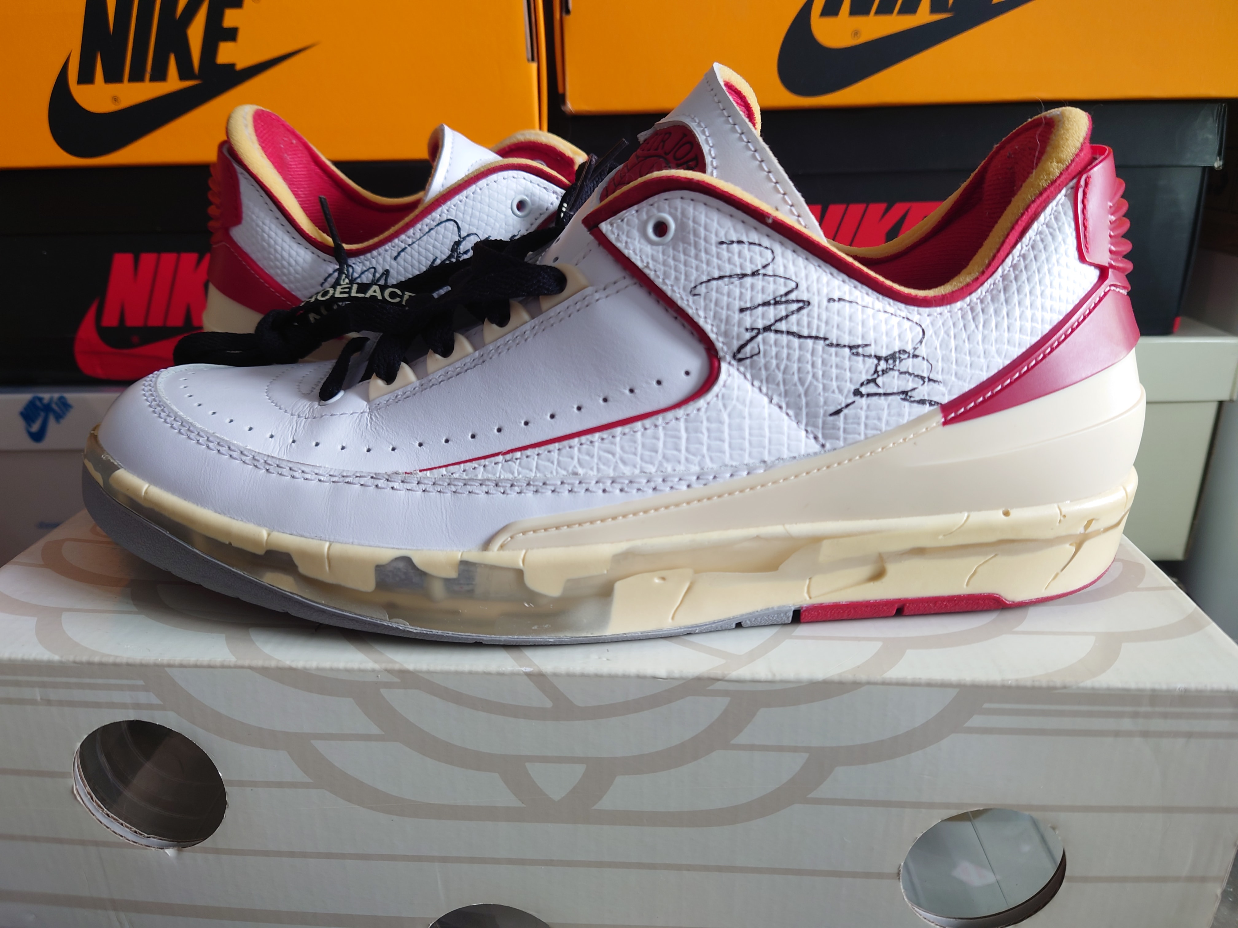 Off-White × Nike Air Jordan 2 Low "White and Varsity Red"