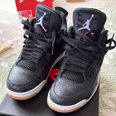Nike Air Jordan 4 Retro "Laser Black/Gum"