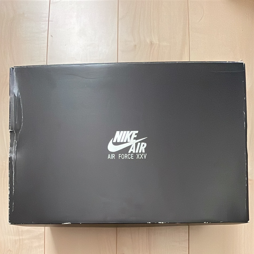 ナイキ エアフォース1 ミッド シュプリーム "チャールズ バークレイ"