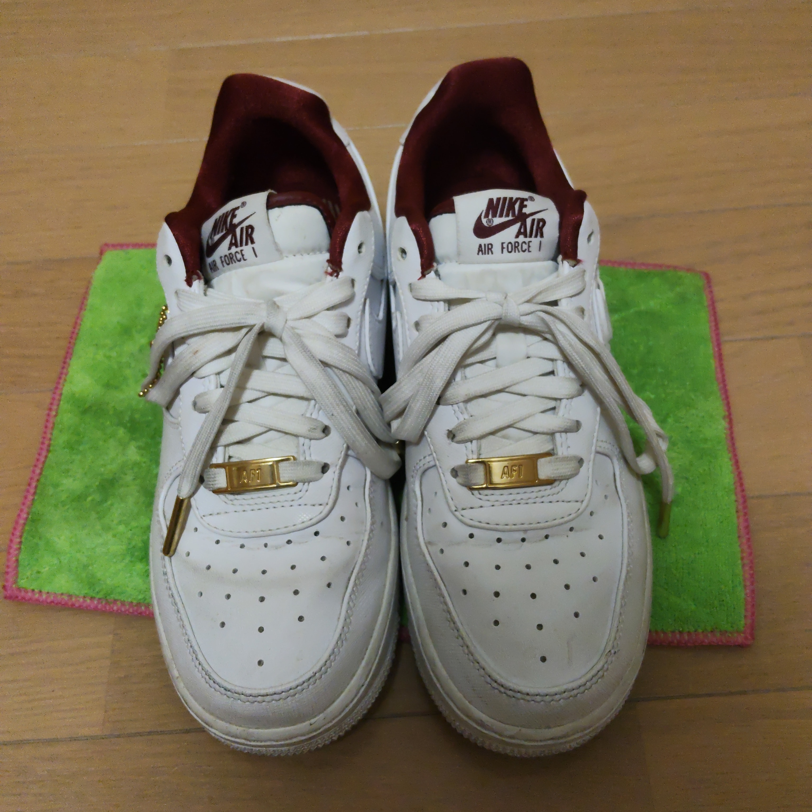 ナイキ ウィメンズ エアフォース1 ロー '07 SE ジャスト ドゥ イット "ホワイト"