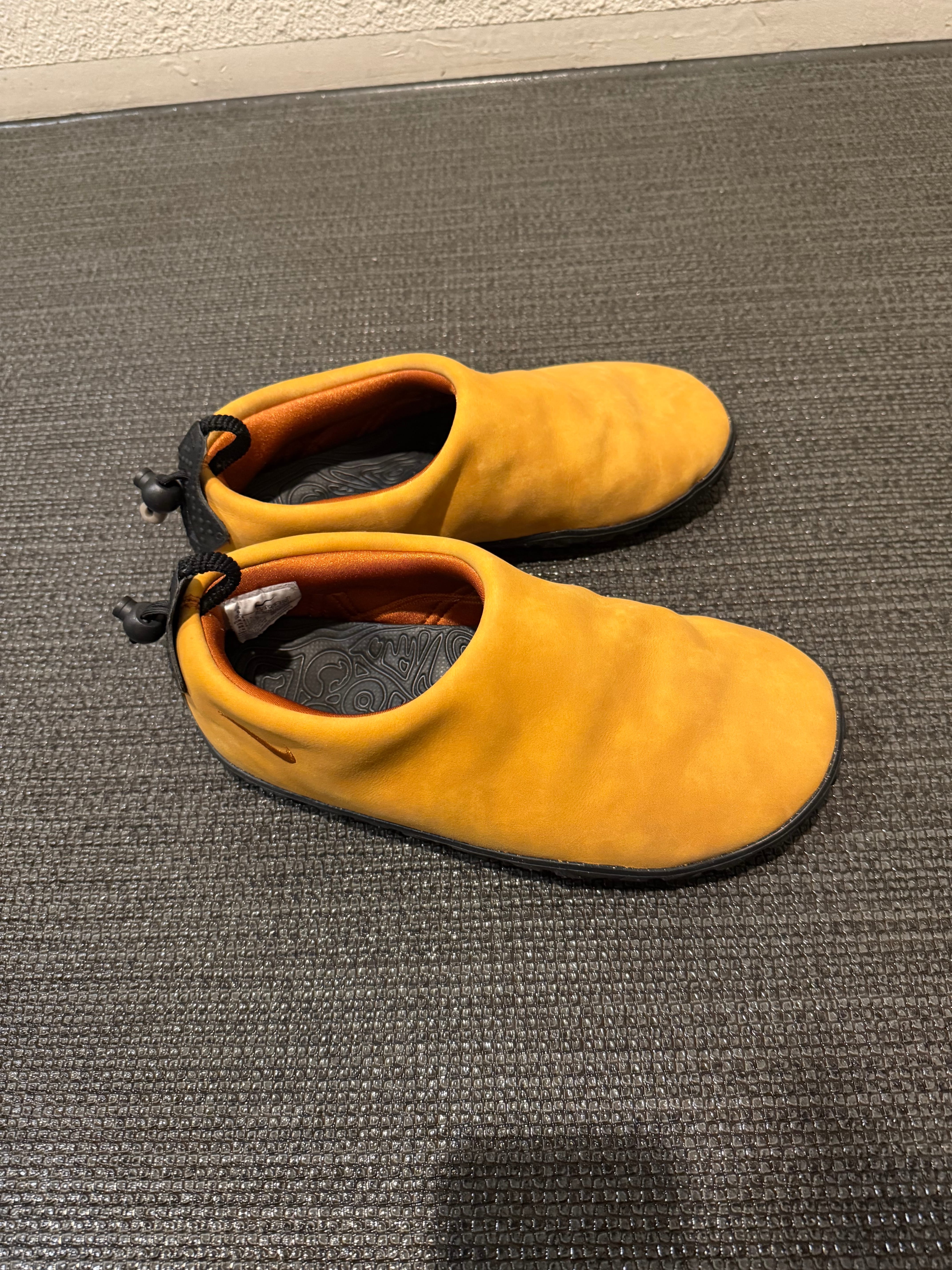 ナイキ ACG エアモック 