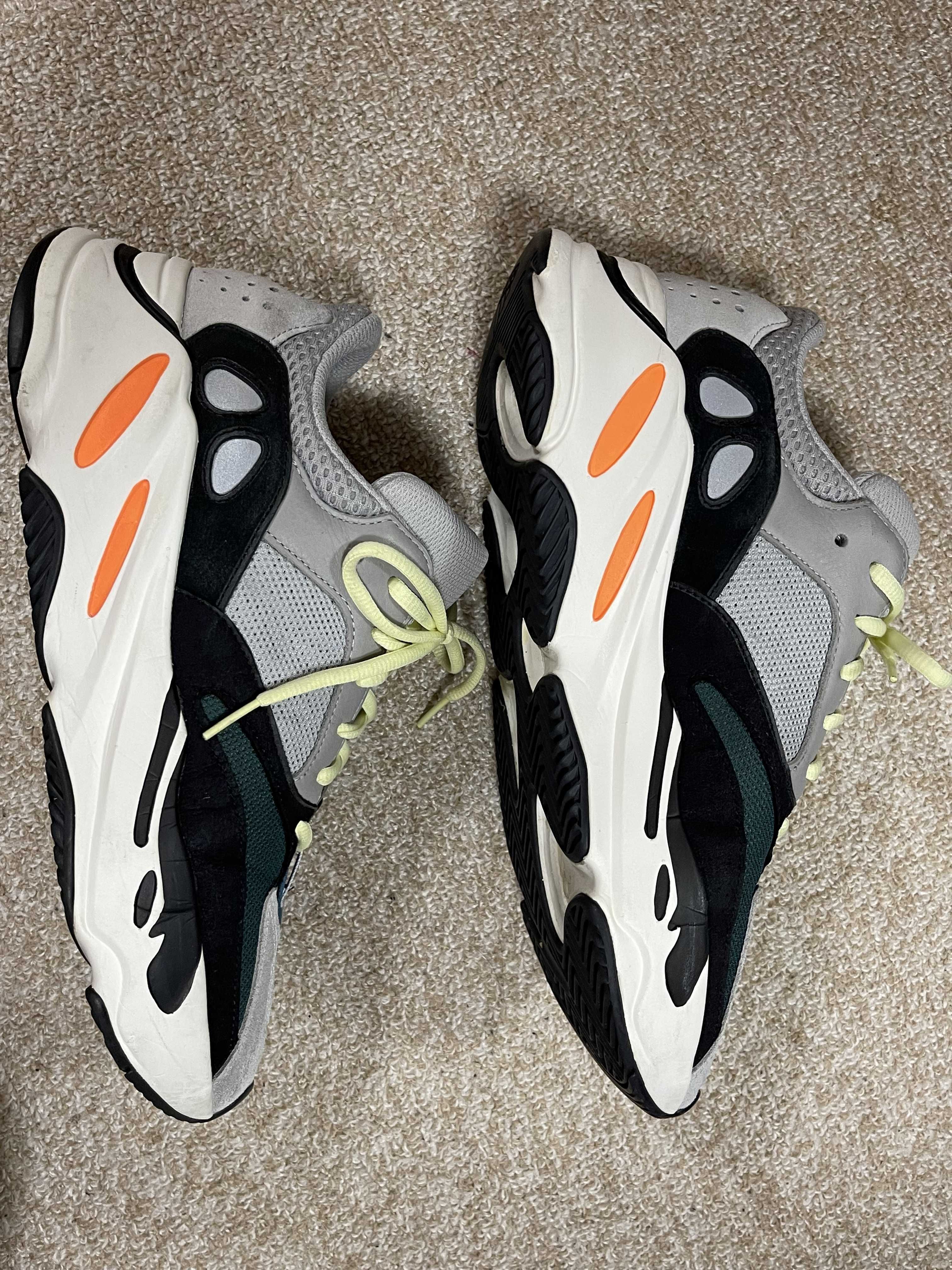 adidas YEEZY Boost 700 "Wave Runner"