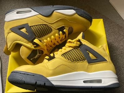 Nike Air Jordan 4 "Tour Yellow"