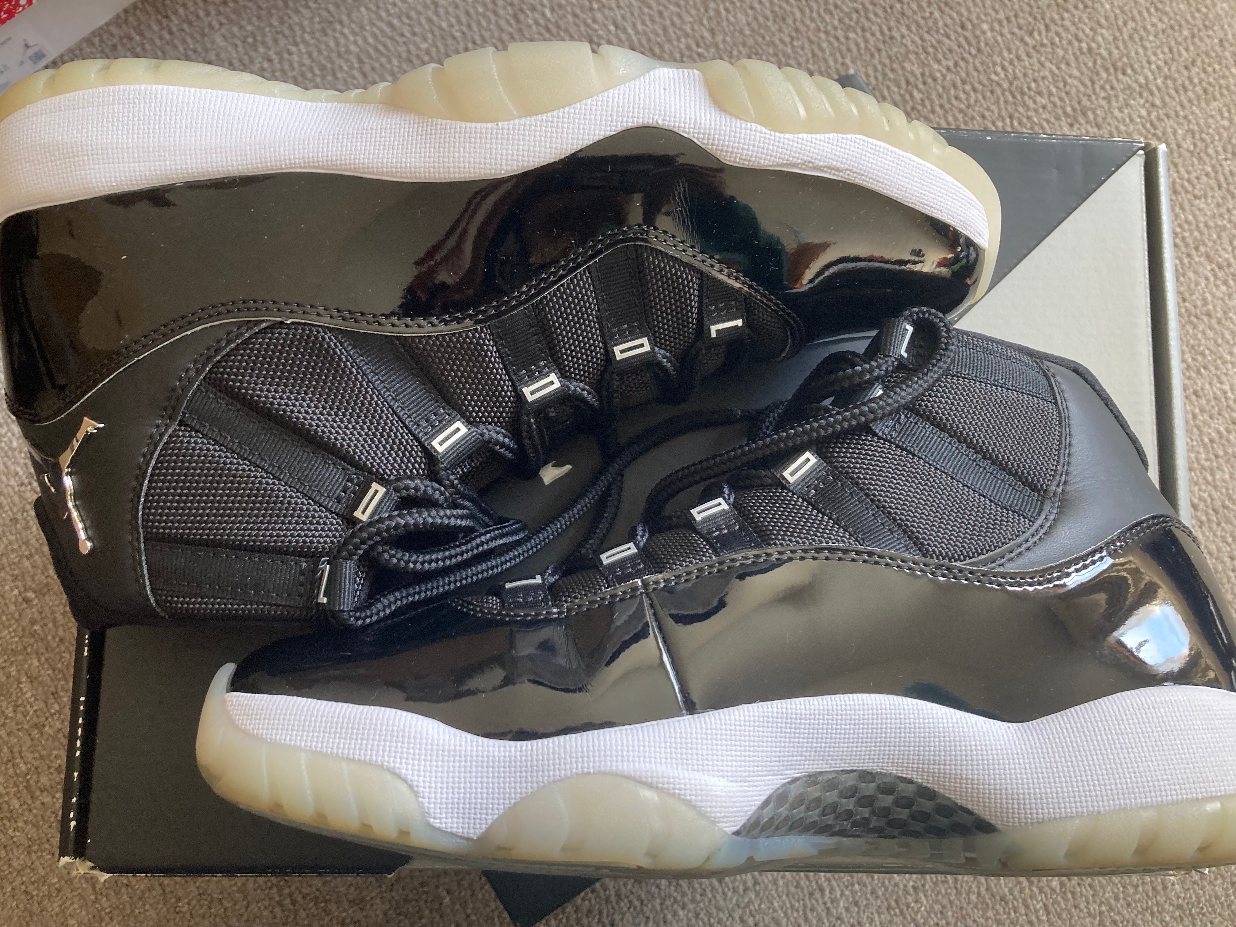 Nike Air Jordan 11 "Jubilee"