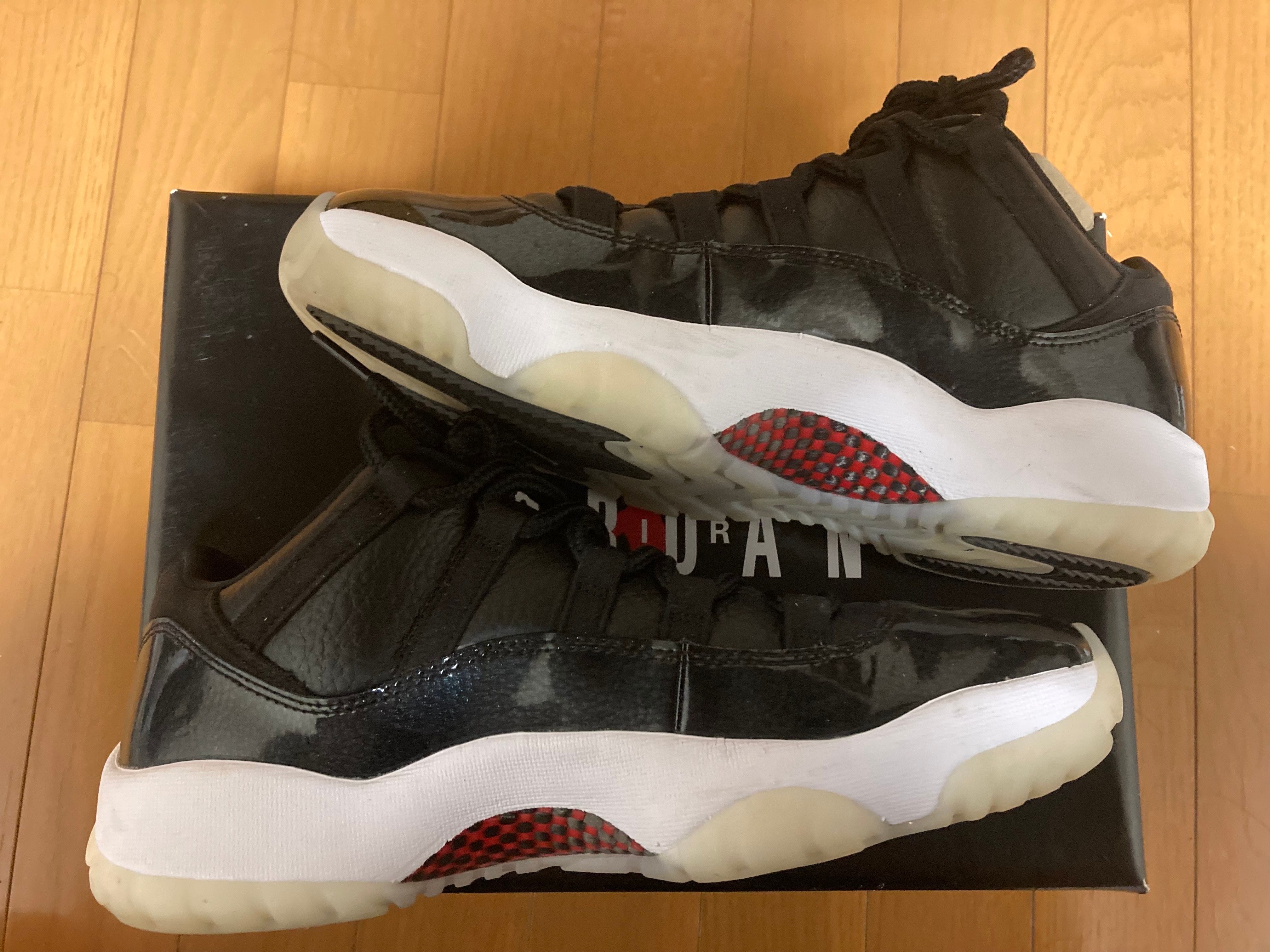 Nike Air Jordan 11 Low "72-10" 