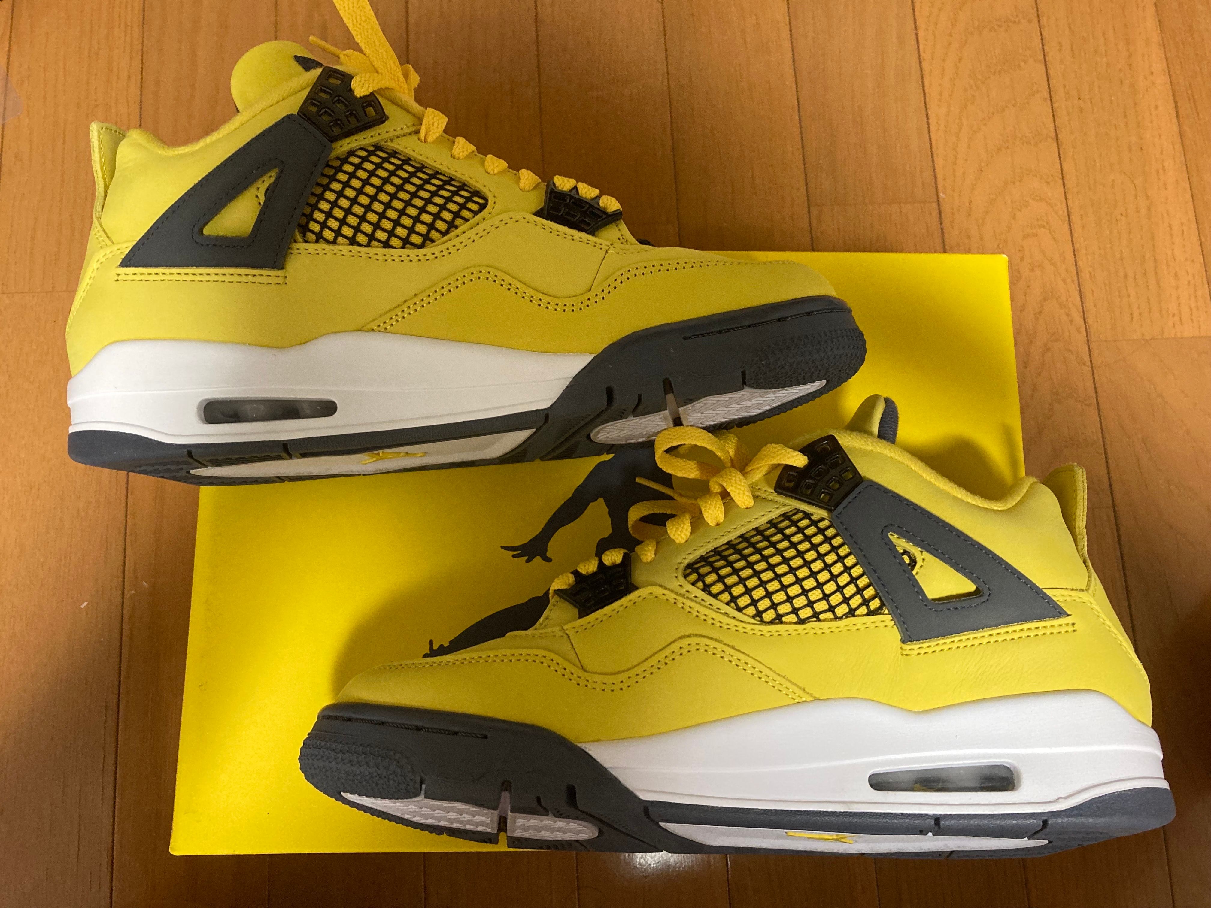 Nike Air Jordan 4 "Tour Yellow"
