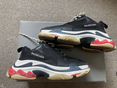 BALENCIAGA Triple S "Black/Red"