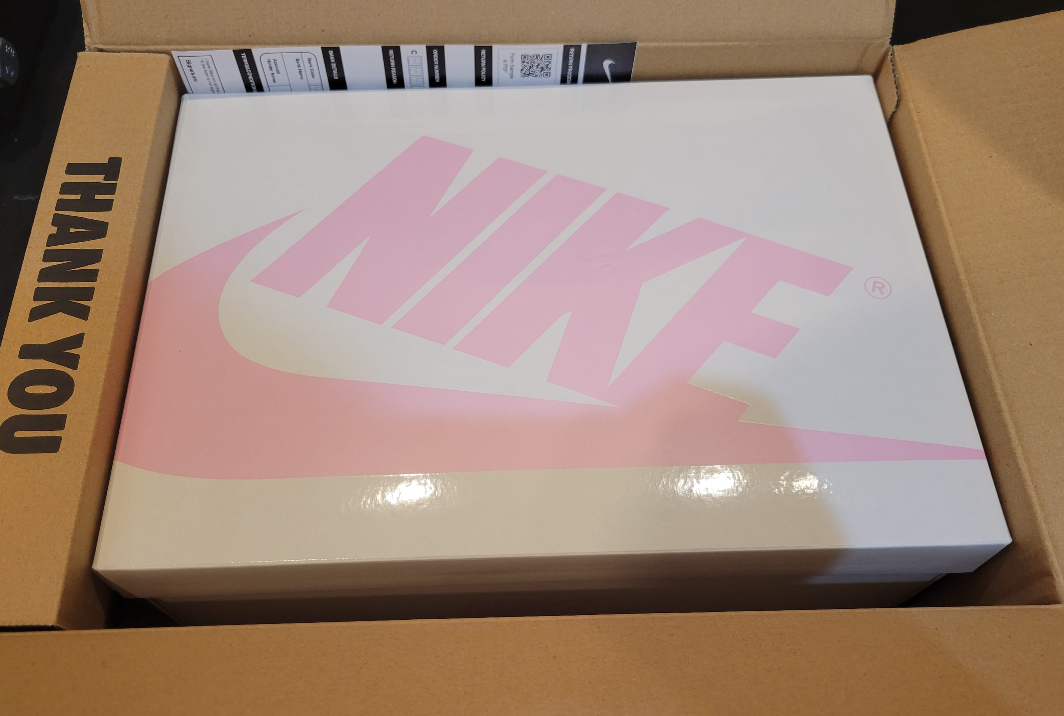 Travis Scott × Nike Air Jordan 1 Retro Low OG "Sail/Tropical Pink"