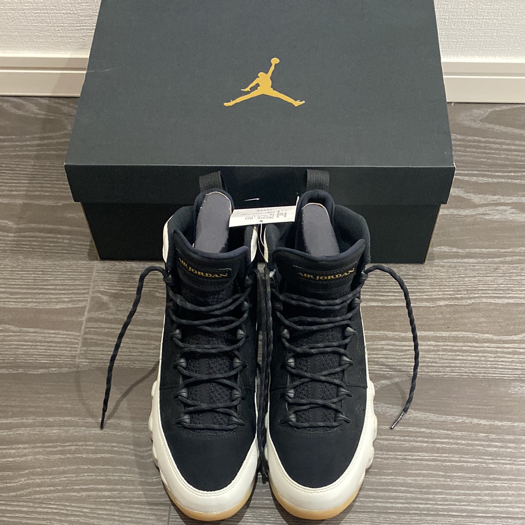 ナイキ エアジョーダン9 レトロ "シティ オブ フライト"