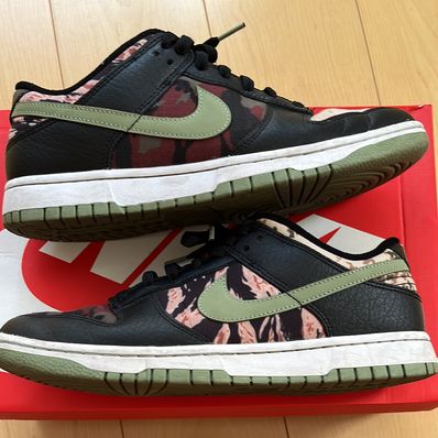 NIKE DUNK LOW SE "BLACK MULTI CAMO"