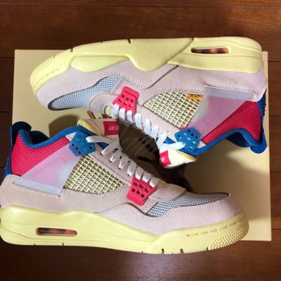 UNION × Nike Air Jordan 4 SP "Guava Ice/Light Fusion Red"