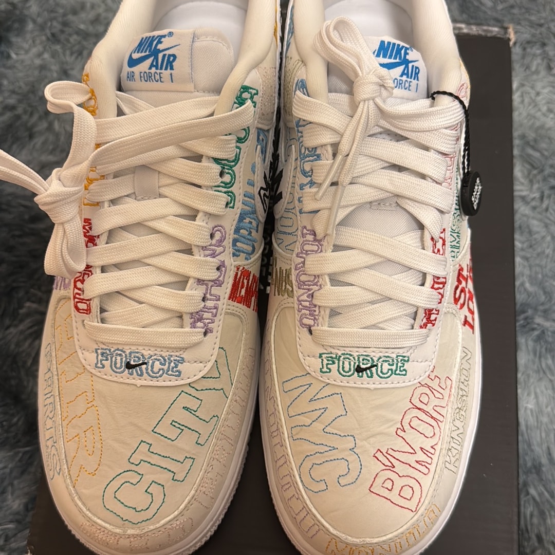 Nike Air Force 1 Low "On Tour/White"