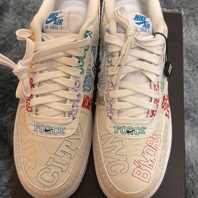 Nike Air Force 1 Low "On Tour/White"