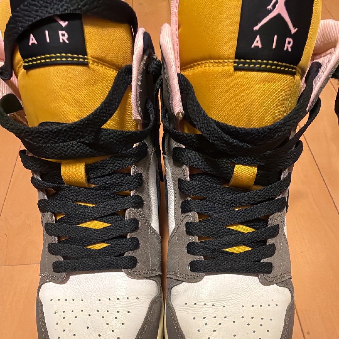 Nike Air Jordan 1 Mid "Cave Stone"