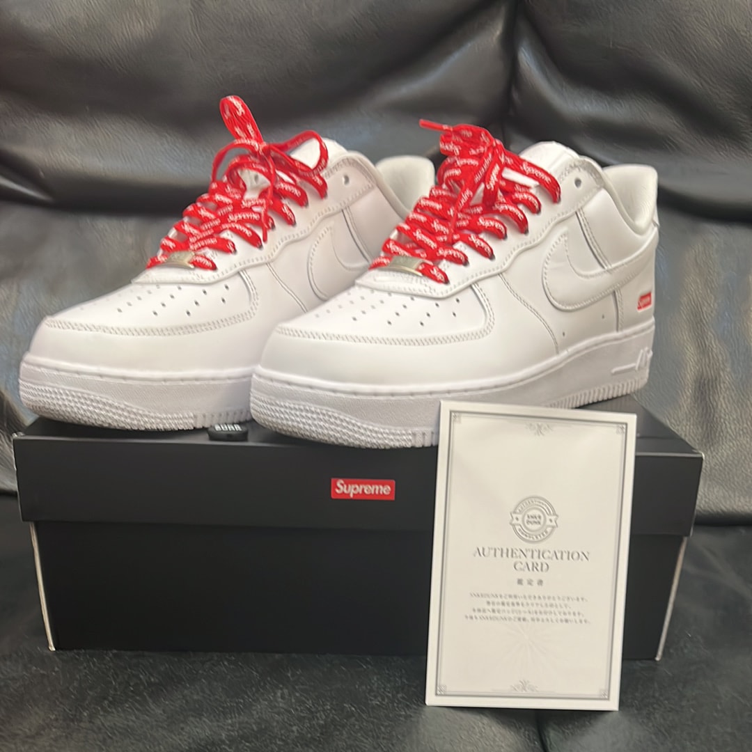 Supreme × Nike Air Force 1 Low "White"