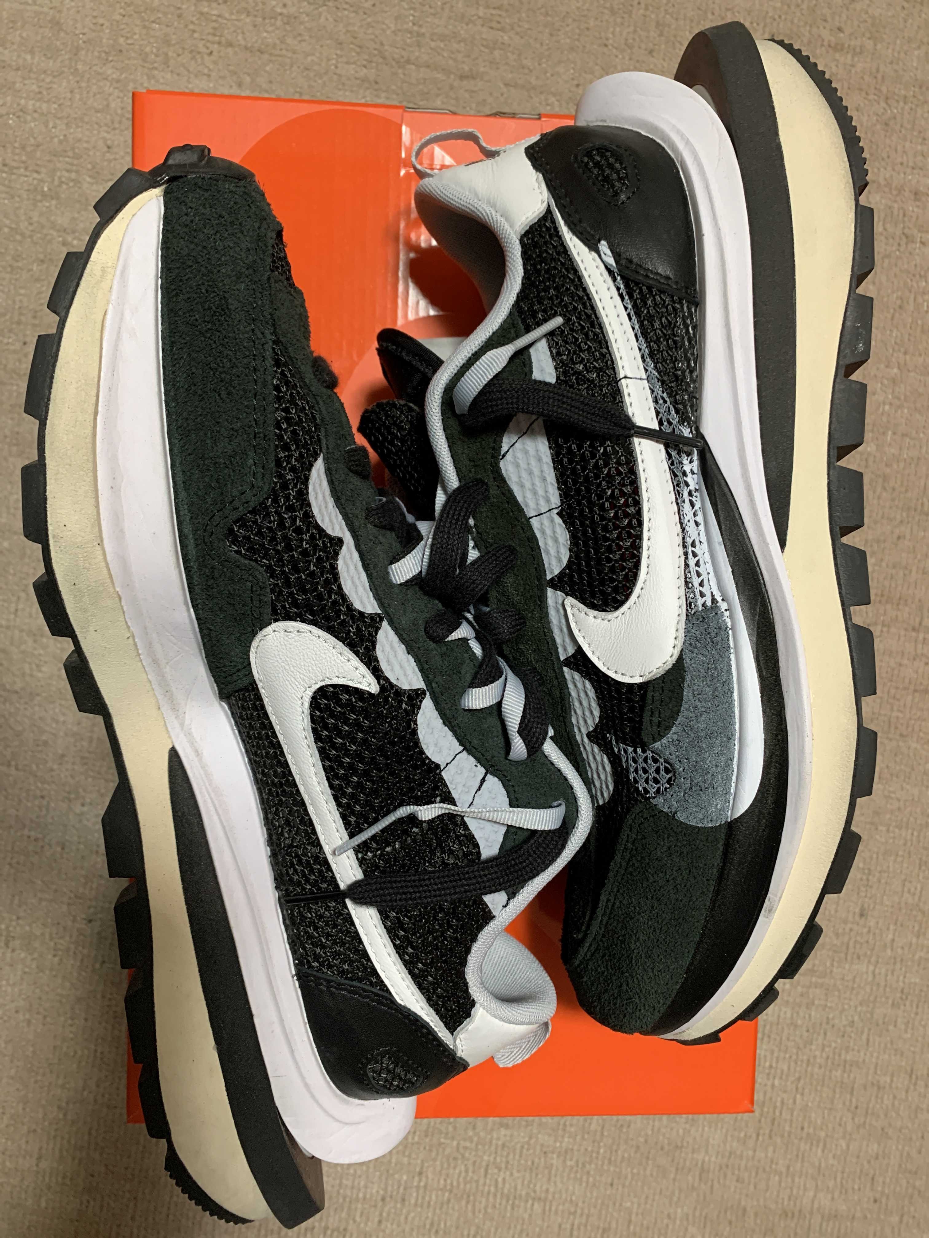 sacai × Nike Vapor Waffle "Black and White"