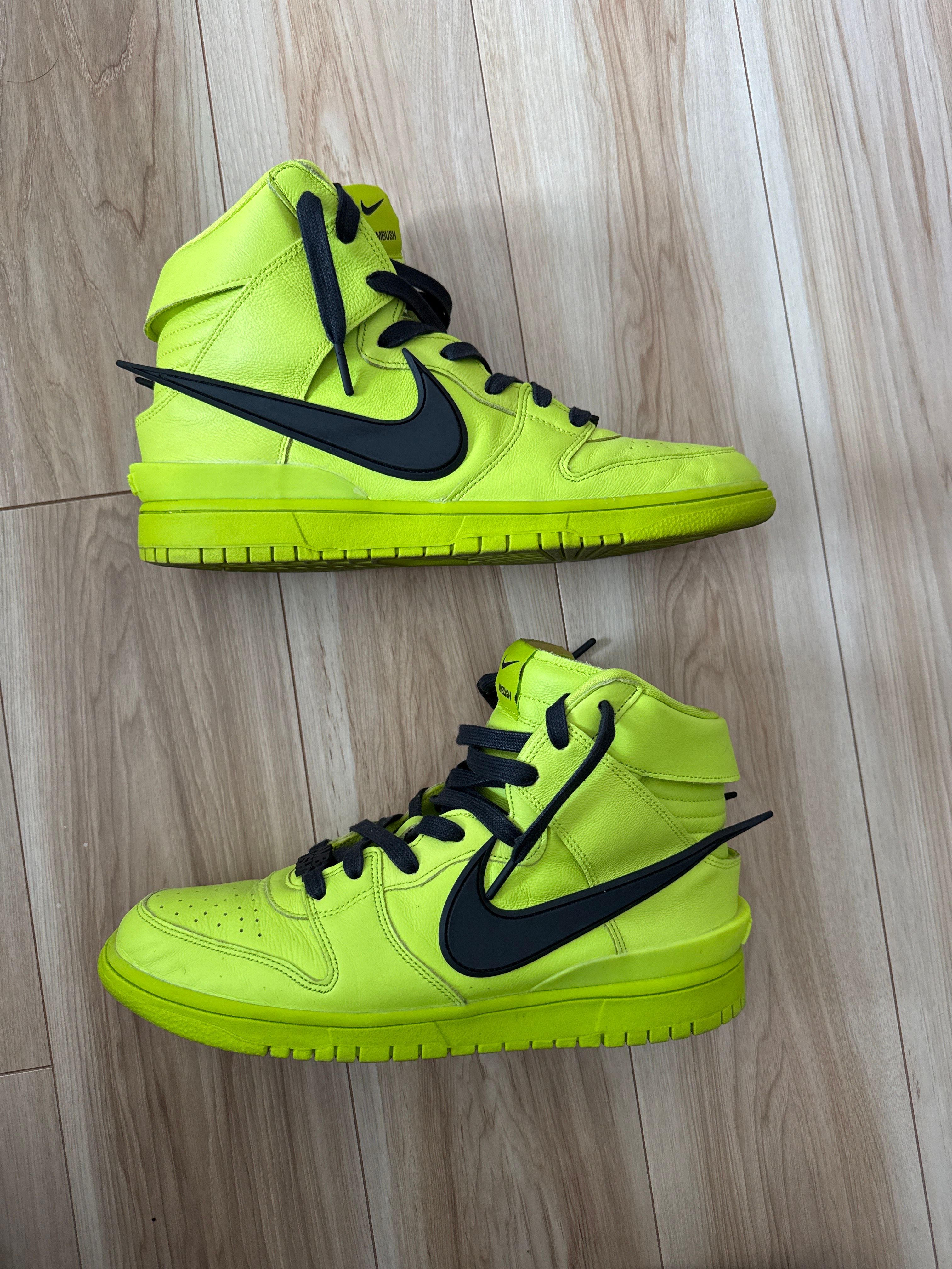 AMBUSH × NIKE DUNK HIGH "FLASH LIME"
